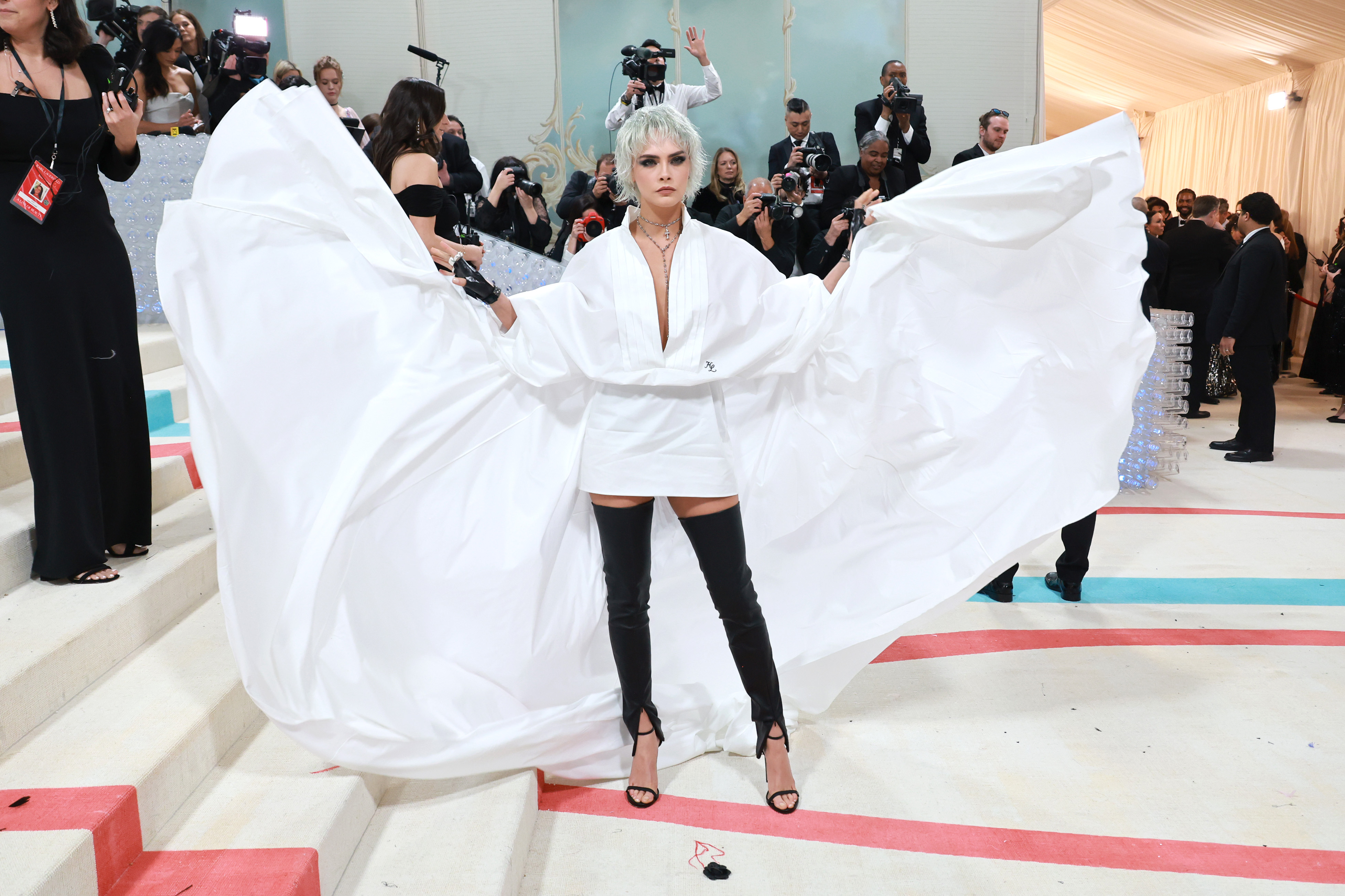 Cara Delevingne attends the 2023 Met Gala Celebrating "Karl Lagerfeld: A Line Of Beauty" at The Metropolitan Museum of Art on May 01, 2023 in New York City | Source: Getty Images