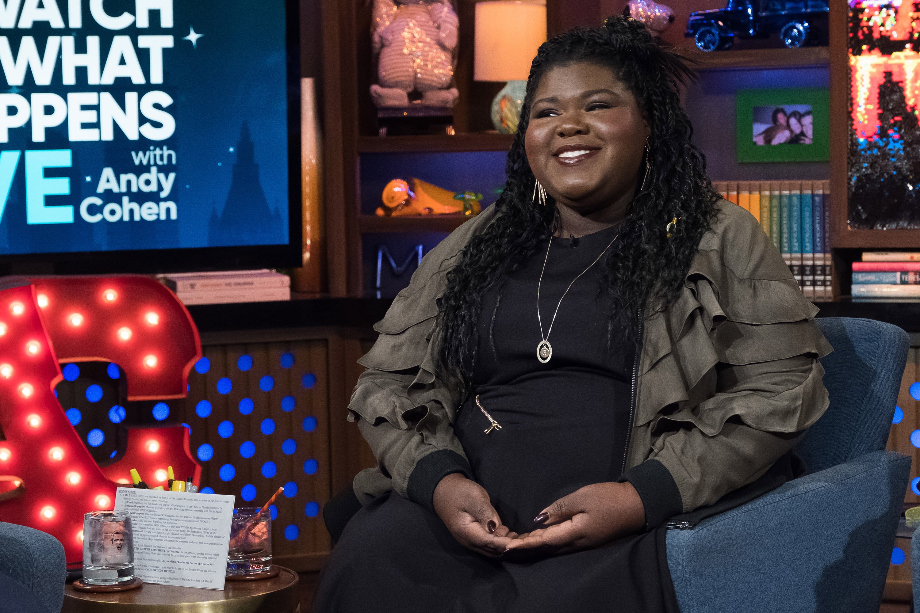 Gabby Sidibe on the set of "Watch What Happens Live with Andy Cohen" on May 07, 2017. | Source: Getty Images