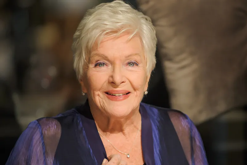 La Comédienne Line Renaud | Photo : Getty : Images