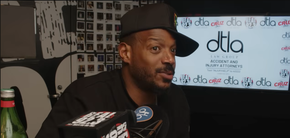 Marlon Wayans on "The Cruz Show" talking about Diddy and 50 Cent on December 8, 2025 | Source: YouTube/REAL 92.3 LA