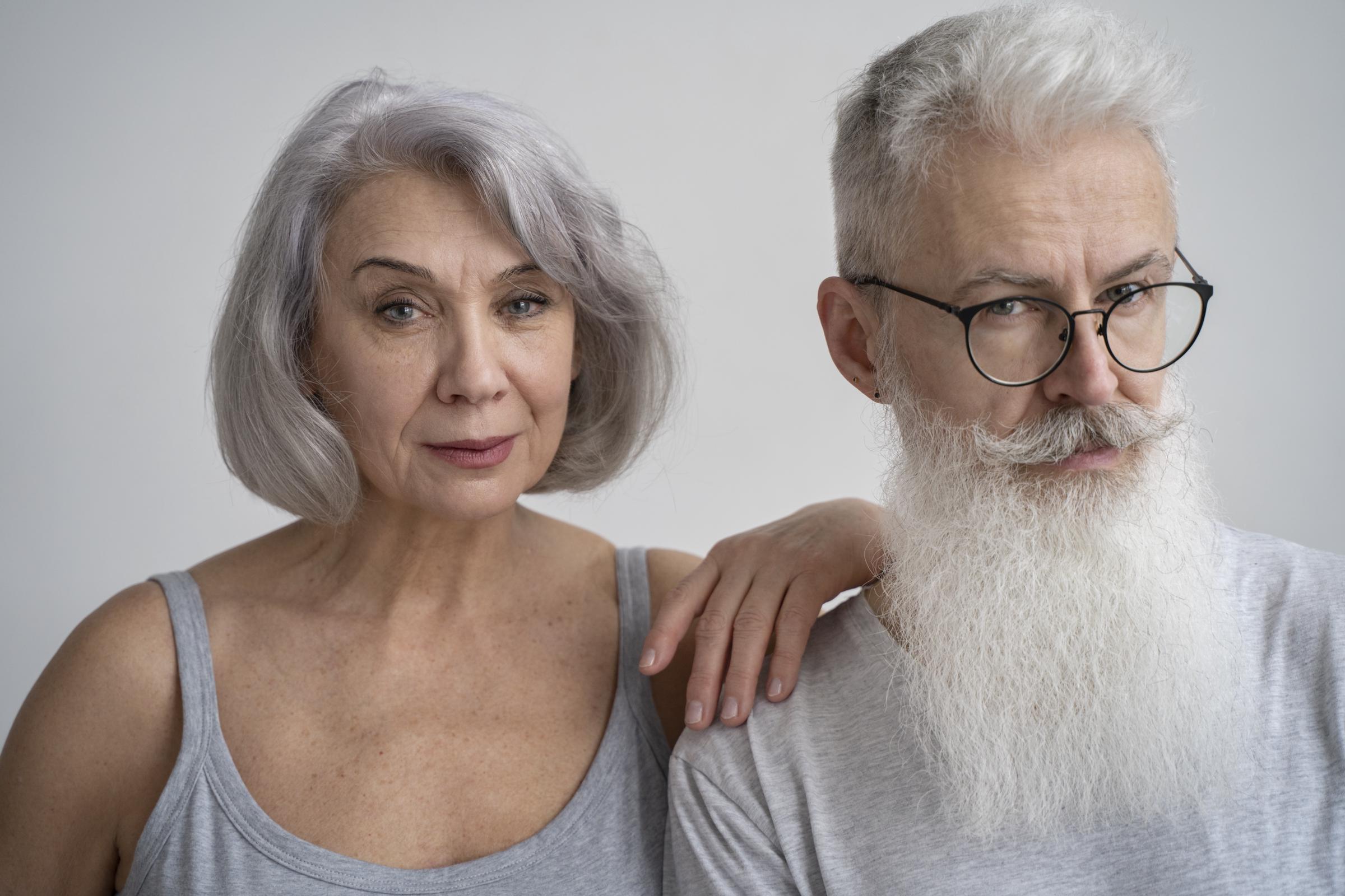 An older couple | Source: Freepik