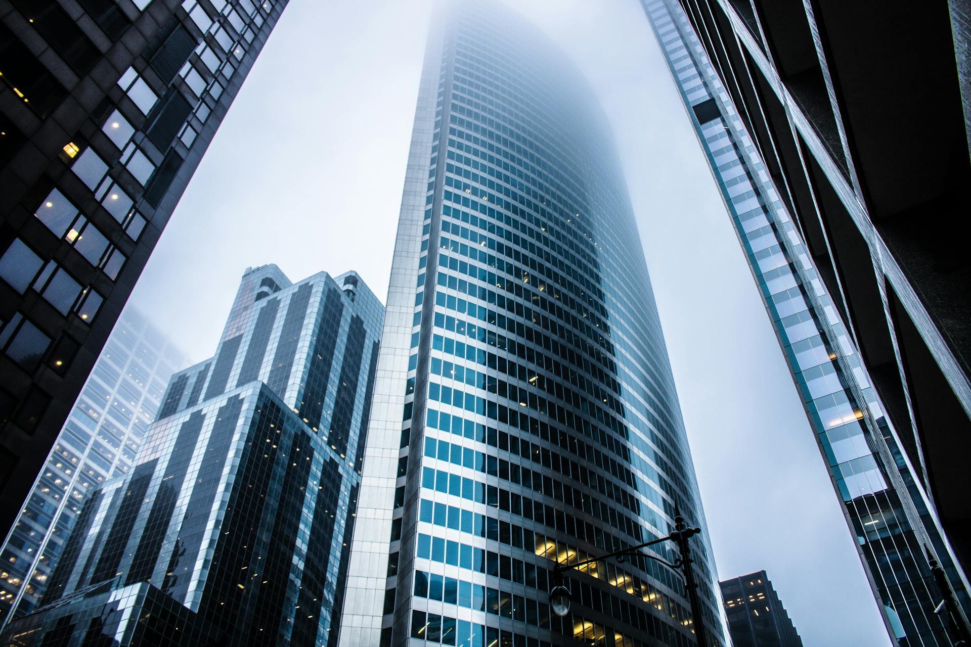 An office building | Source: Pexels