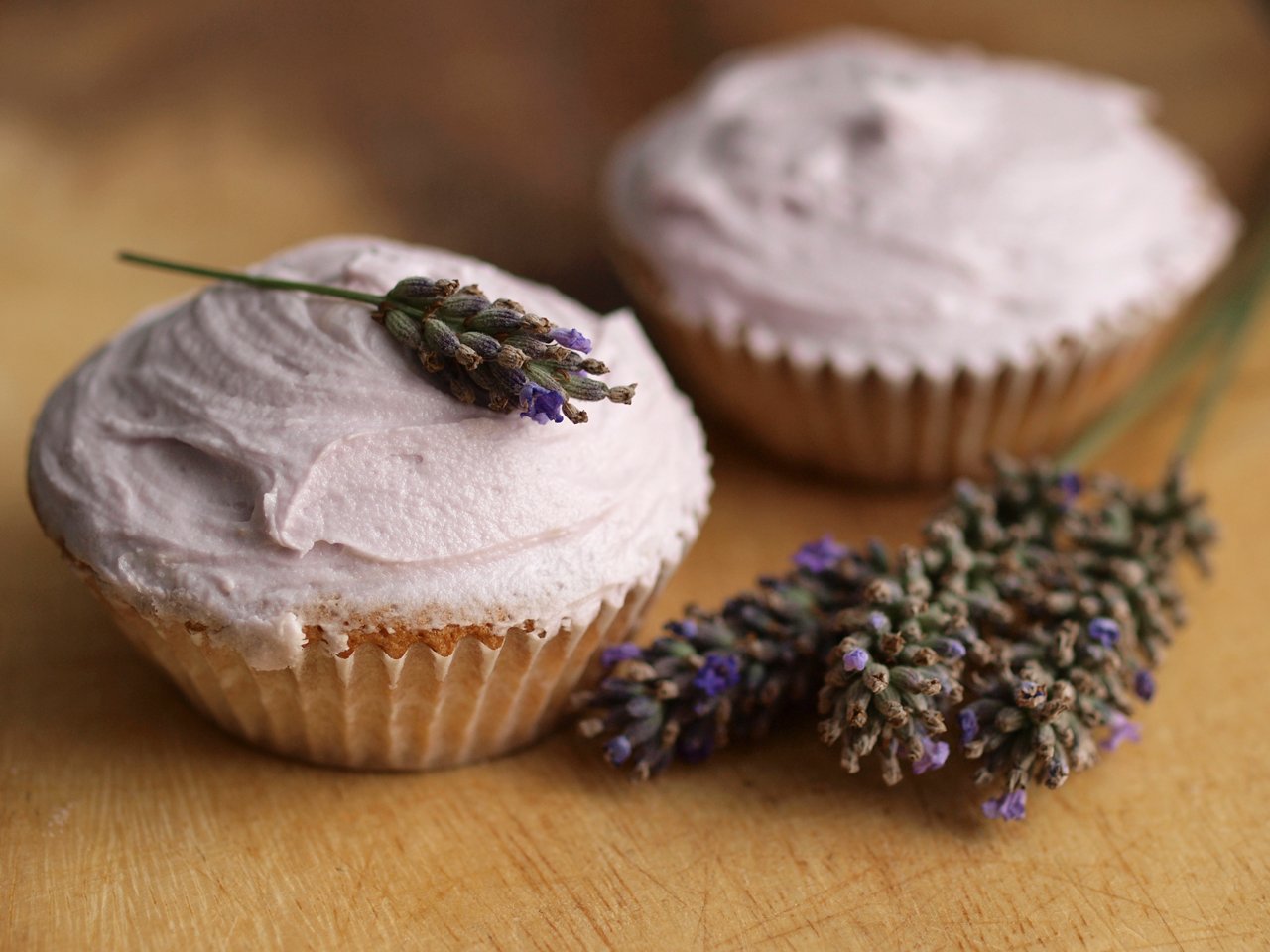 Lavender infused cupcakes | Photo By hozinja/Flickr