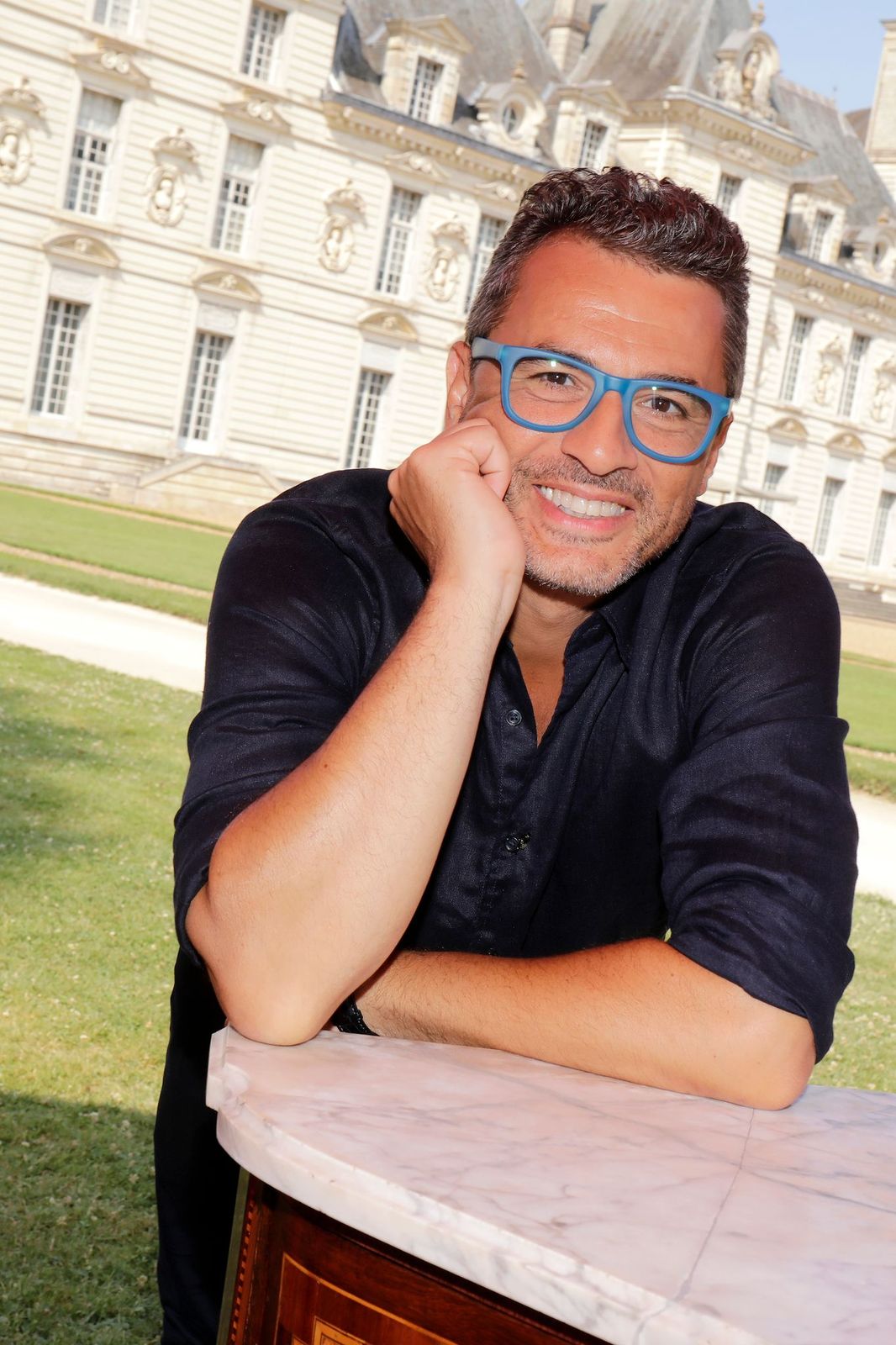 Julien Cohen, l'antiquaire d'"Affaire conclue" | Photo : Getty Images.