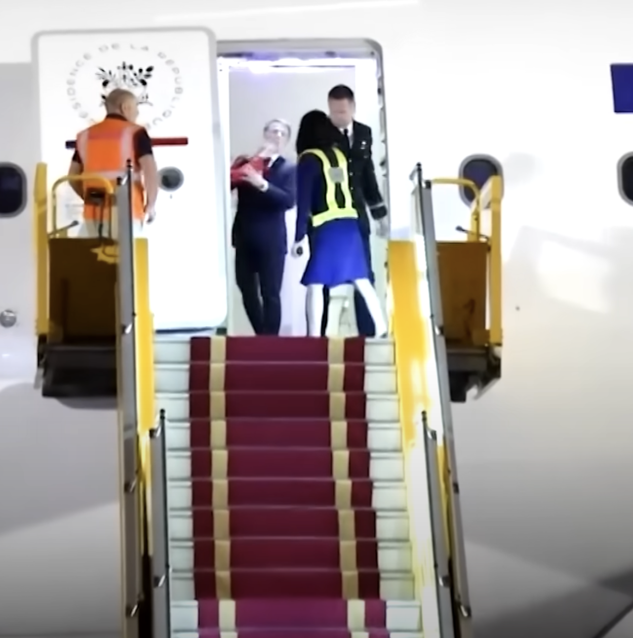 Emmanuel and Brigitte's controversial altercation on an airplane from a video dated May 27, 2025. | Source: YouTube/CBS News