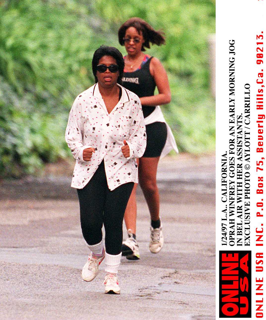 Oprah Winfrey jogging with her assistants in Bel Air on January 24, 1997, Los Angeles, California | Source: Getty Images