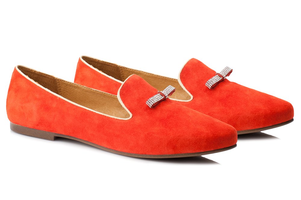 Mocassins stylés rouge / Source : Shutterstock Mocassins stylés rouge / Source : Shutterstock