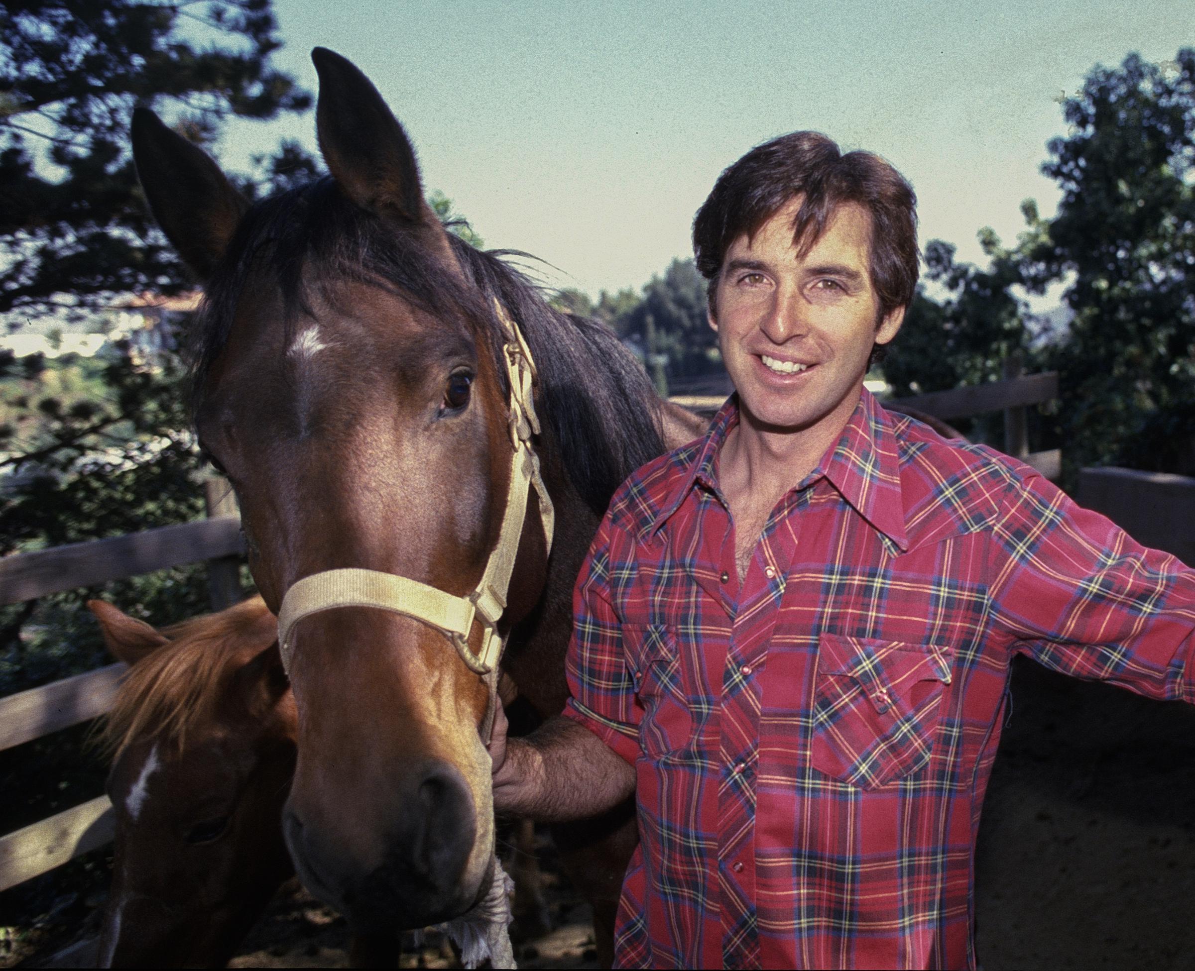 Robert Carradine at home, circa June 1, 1986 in Los Angeles, California | Source: Getty Images