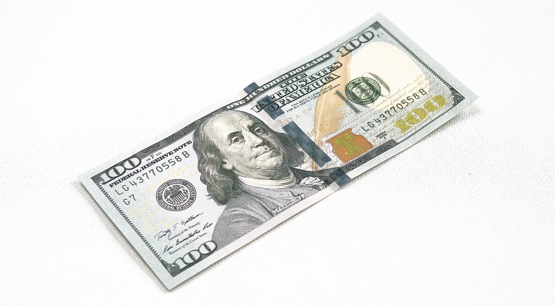 Pictured - A $100 dollar note | Source: Pixabay 