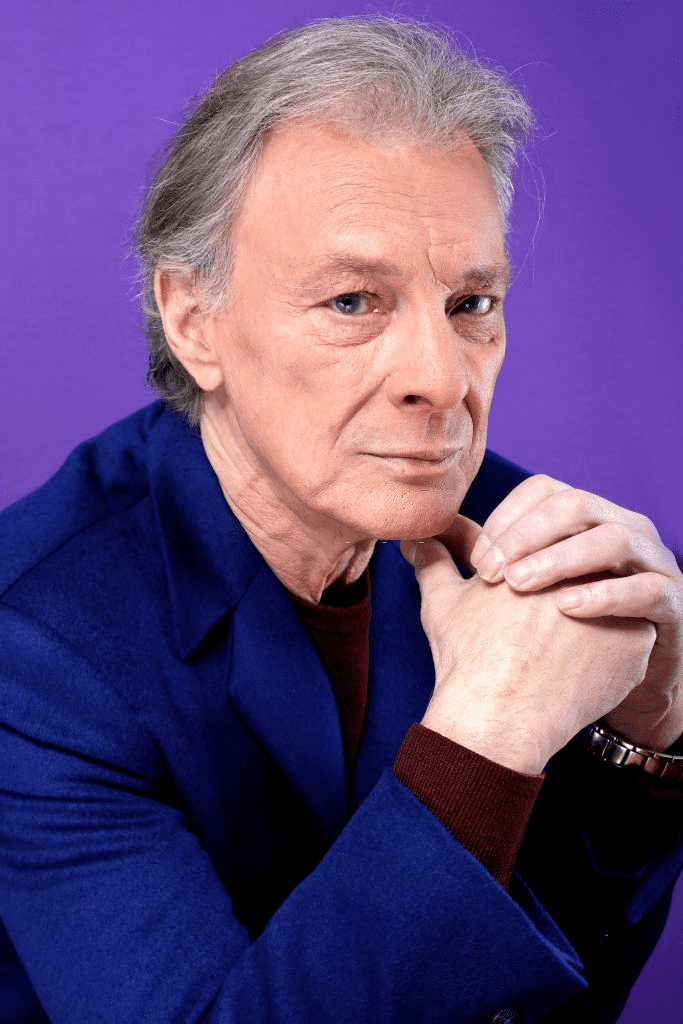 Le chanteur Herbert Léonard photographié à PARIS. | Photo : Getty Images Le chanteur Herbert Léonard photographié à PARIS. | Photo : Getty Images