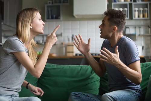 A young couple fighting. | Source: Shutterstock.