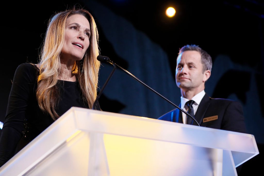  Chelsea Cameron and Kirk Cameron speak at the Save the Storks 2nd Annual Stork Charity Ball at the Trump International Hotel on January 17, 2019 | Photo: GettyImages