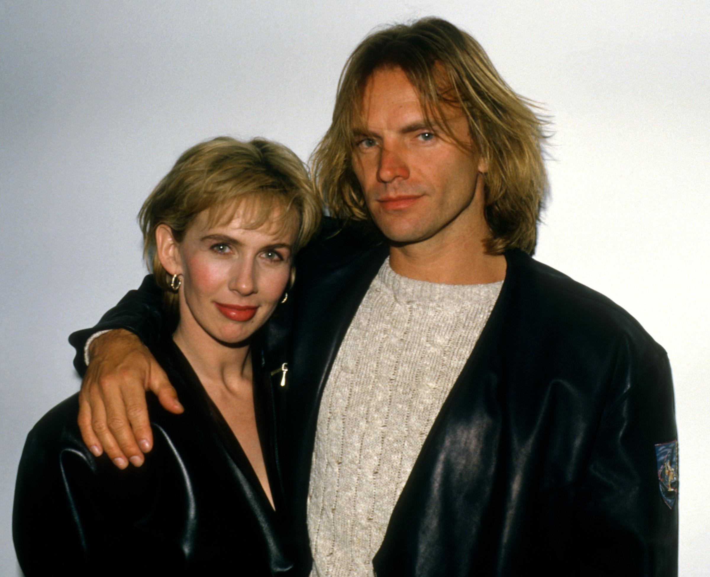Trudie Styler and Sting posing for a portrait circa 1989 in Los Angeles, California. | Source: Getty Images