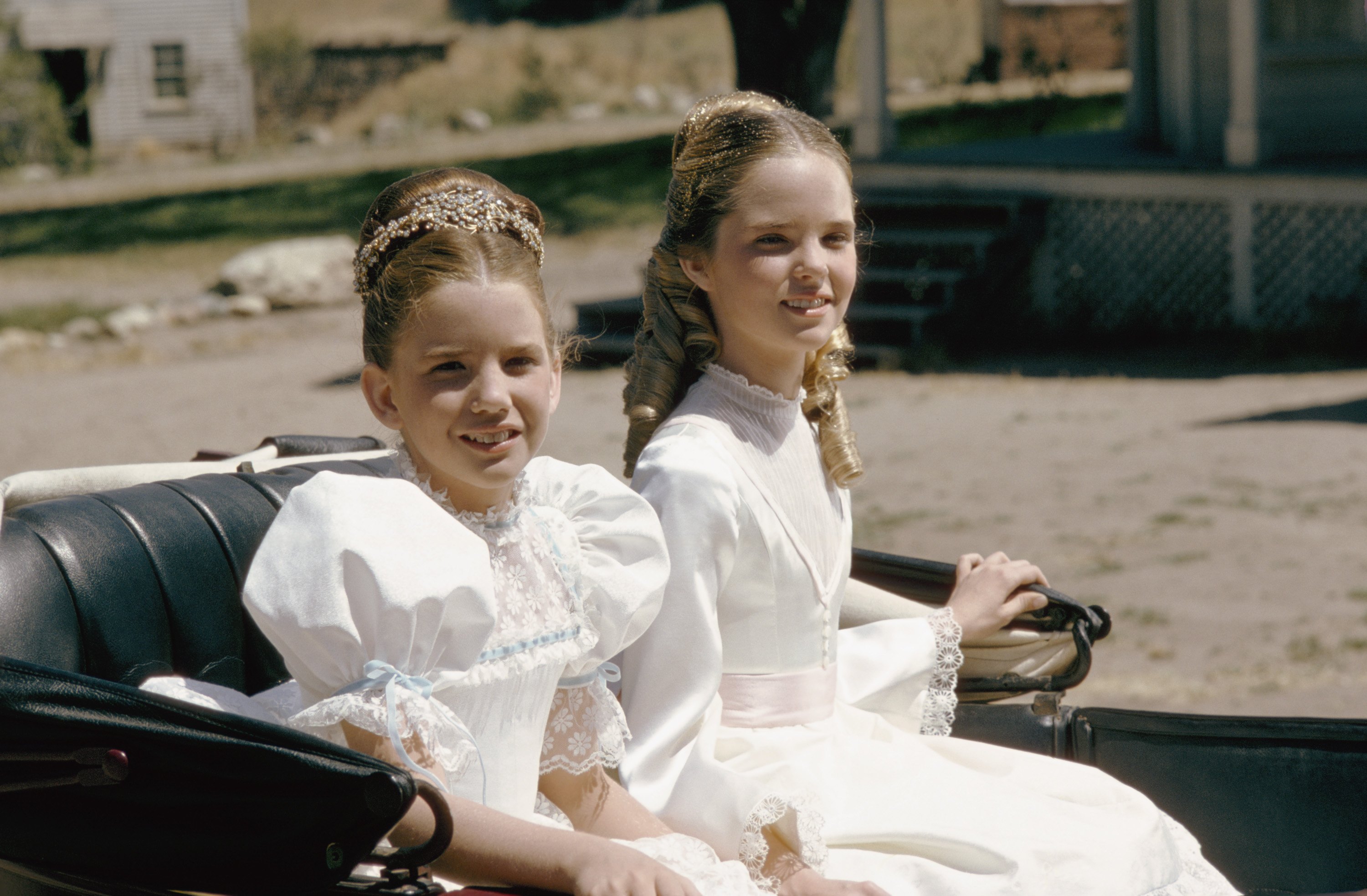 Melissa Gilbert as Laura Elizabeth Ingalls, Melissa Sue Anderson as Mary Ingalls. | Source: Getty Images