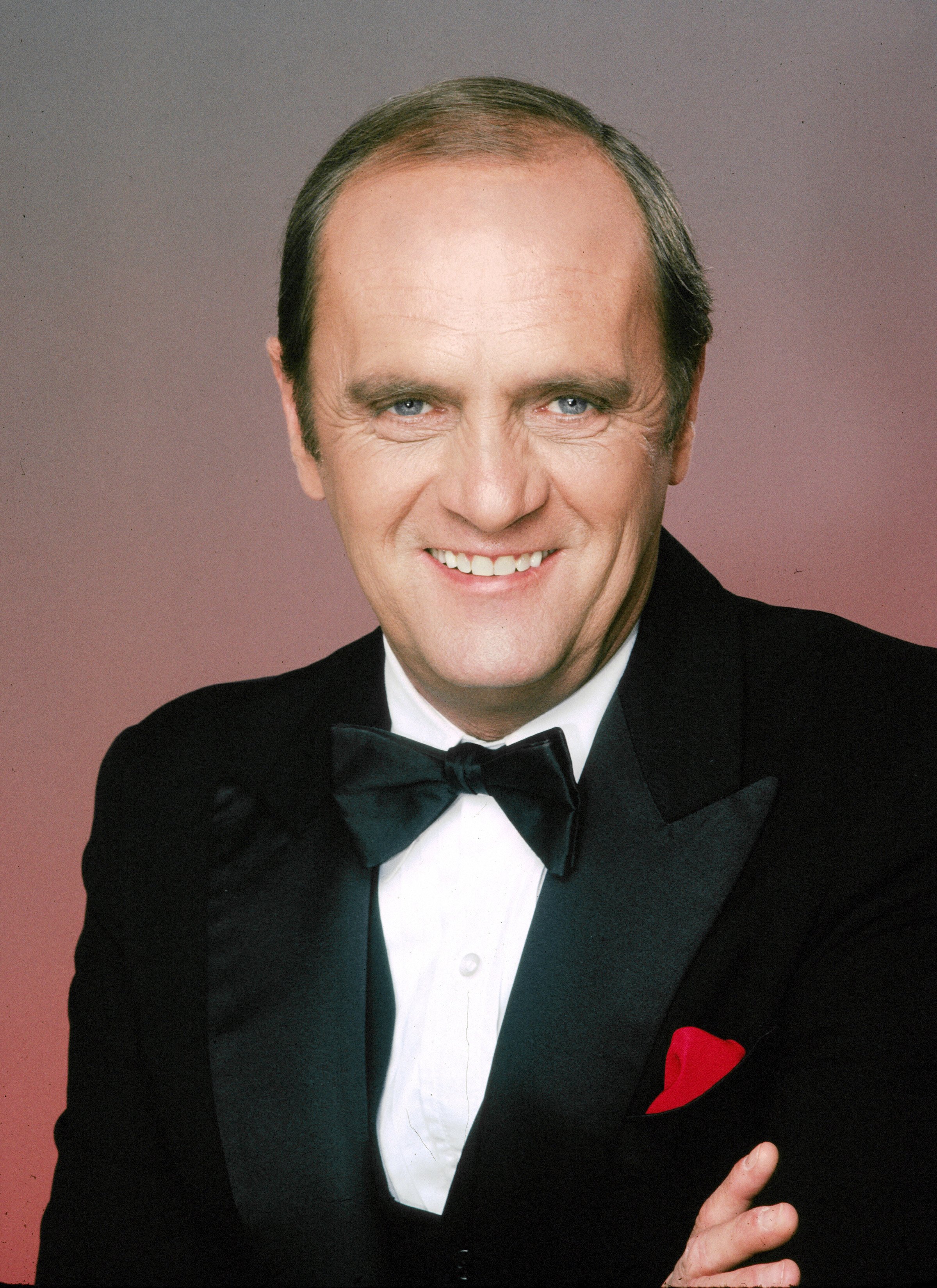 Bob Newhart poses for a portrait on January 1, 1982 in Los Angeles, California | Source: Getty Images
