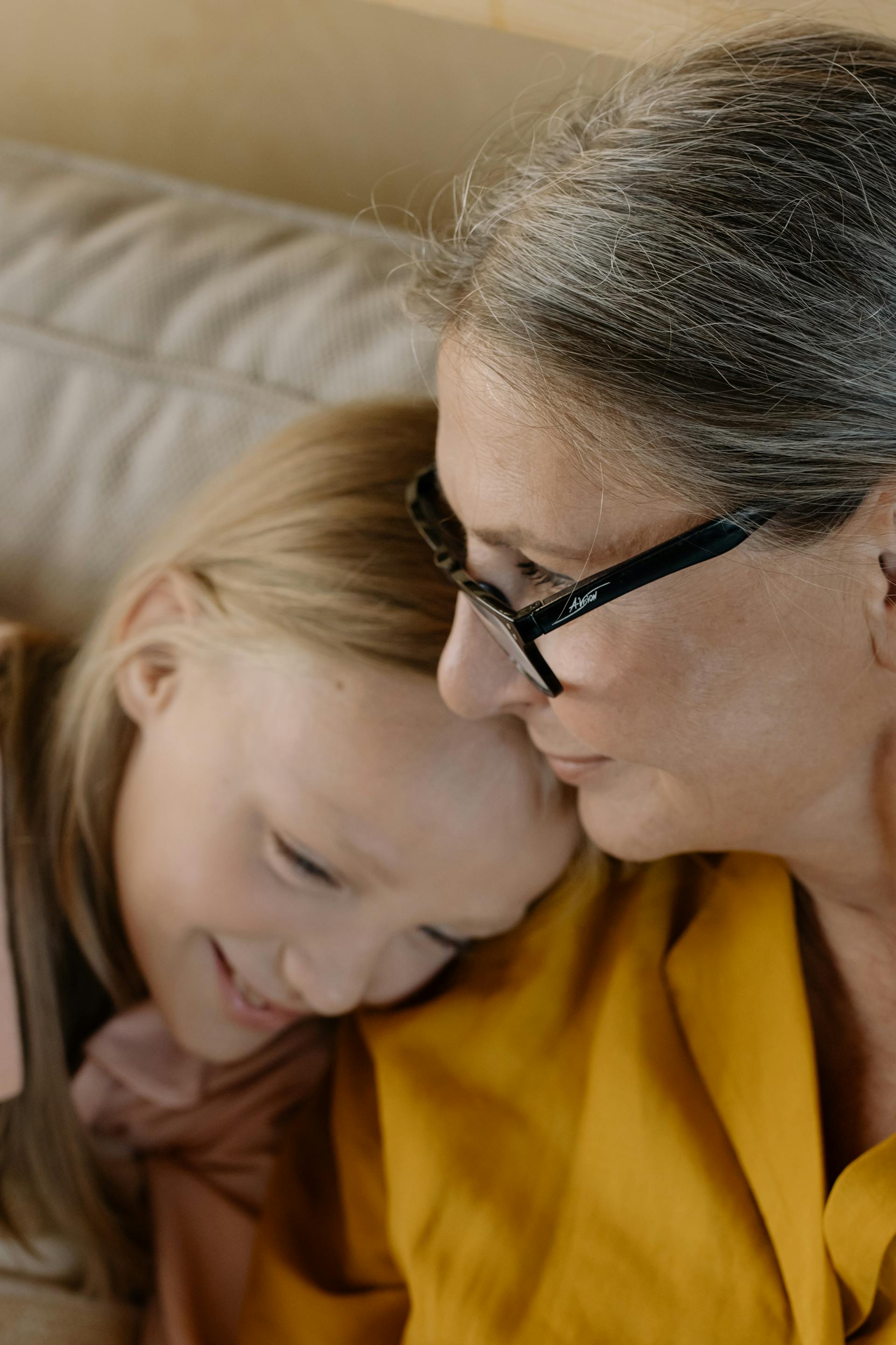 An elderly woman with her granddaughter | Source: Pexels