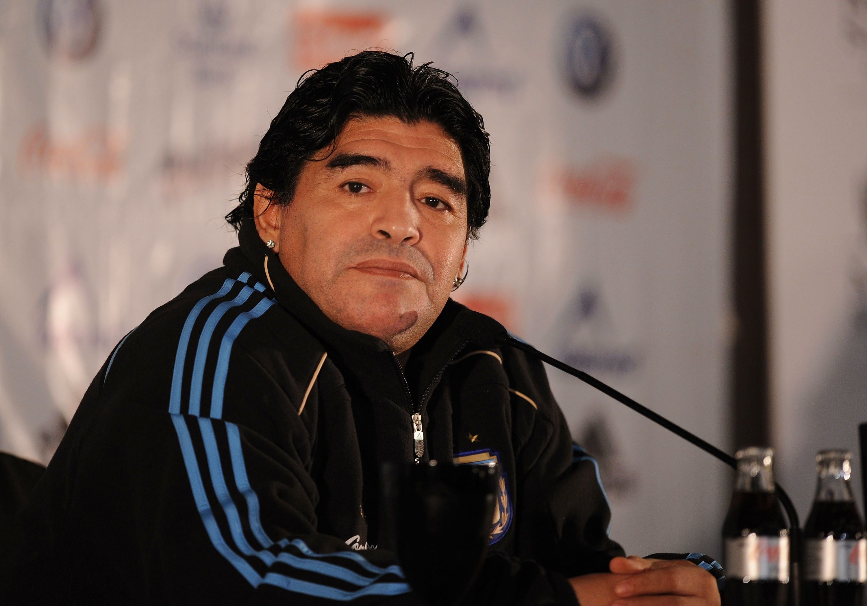 Argentina's manager Diego Maradona at a press conference at a hotel on November 12, 2009 | Photo: Getty Images