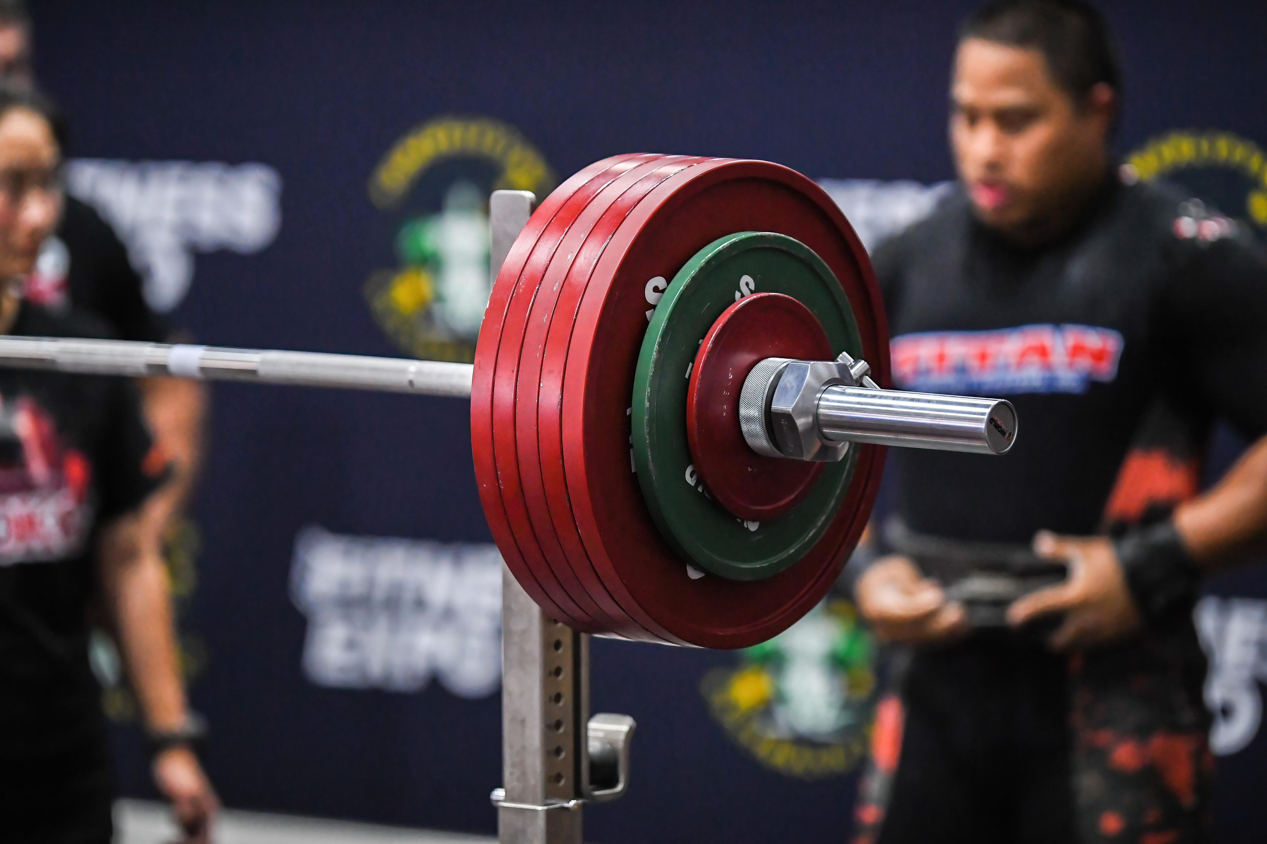 A barbell weighing 300kg is set for Fern Cook from Nauru at the 2024 Asia Pacific Powerlifting Championship | Source: Getty Images