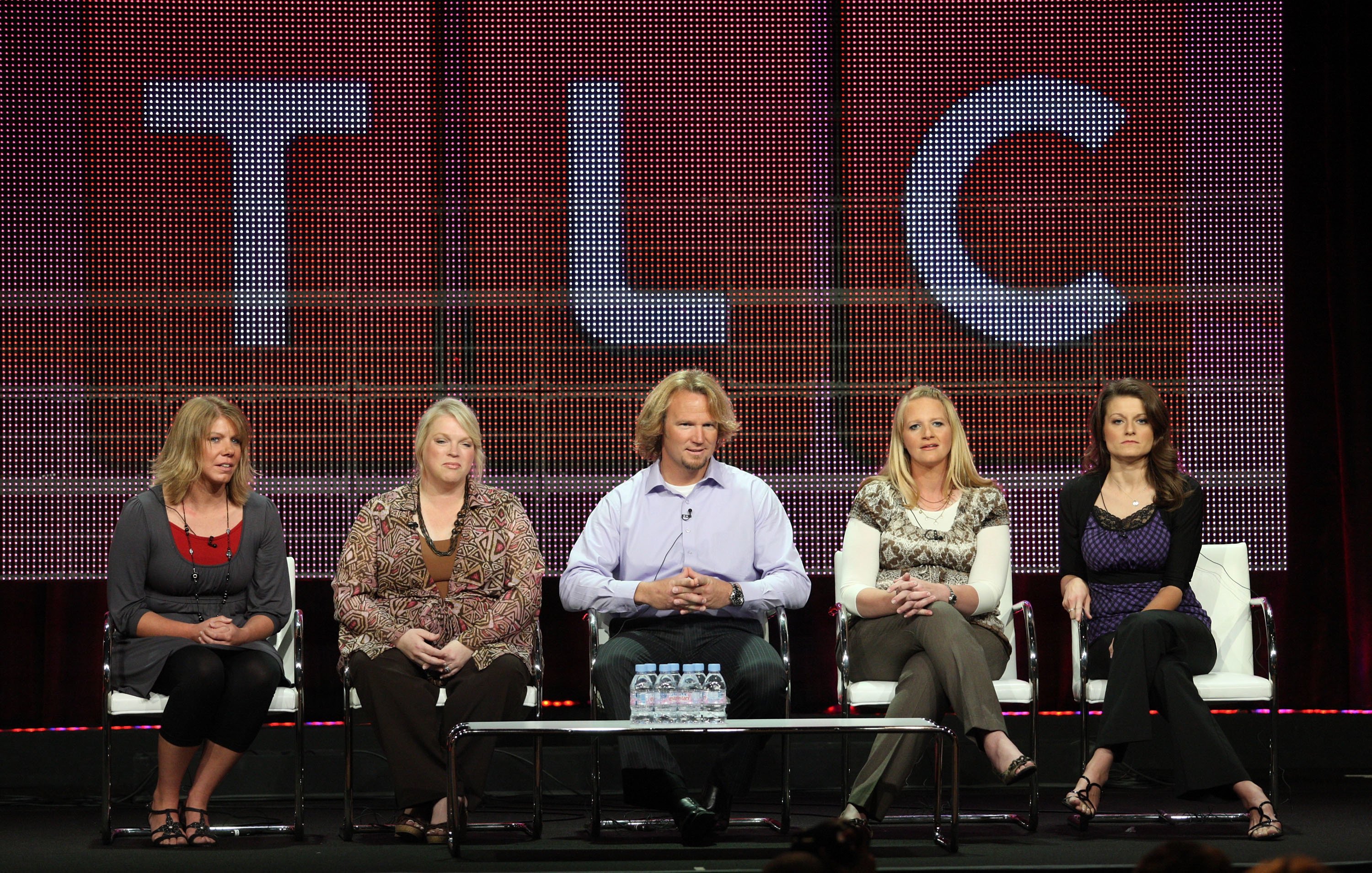 Meri, Janelle, Kody, Christine, and Robyn Brown during the "Sister Wives" panel on the Summer TCA press tour on August 6, 2010, in Beverly Hills, California | Photo: Getty Images