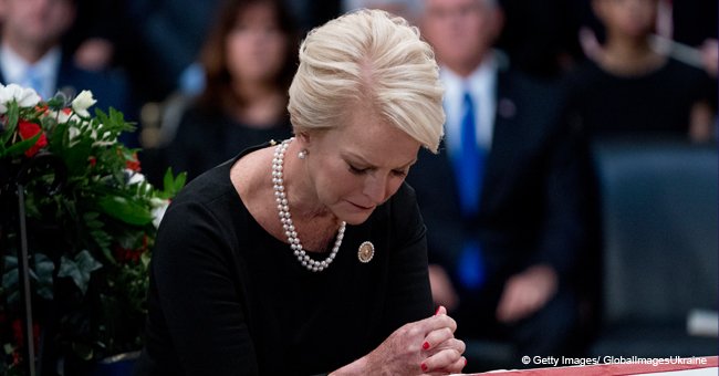 Cindy McCain cries bitterly on son's shoulder during a performance of husband's favorite songs