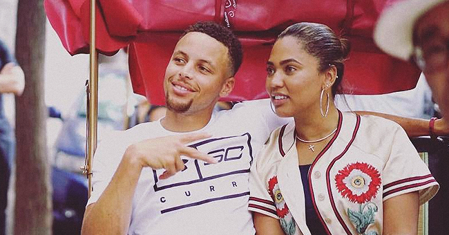  Instagram/ayeshacurry