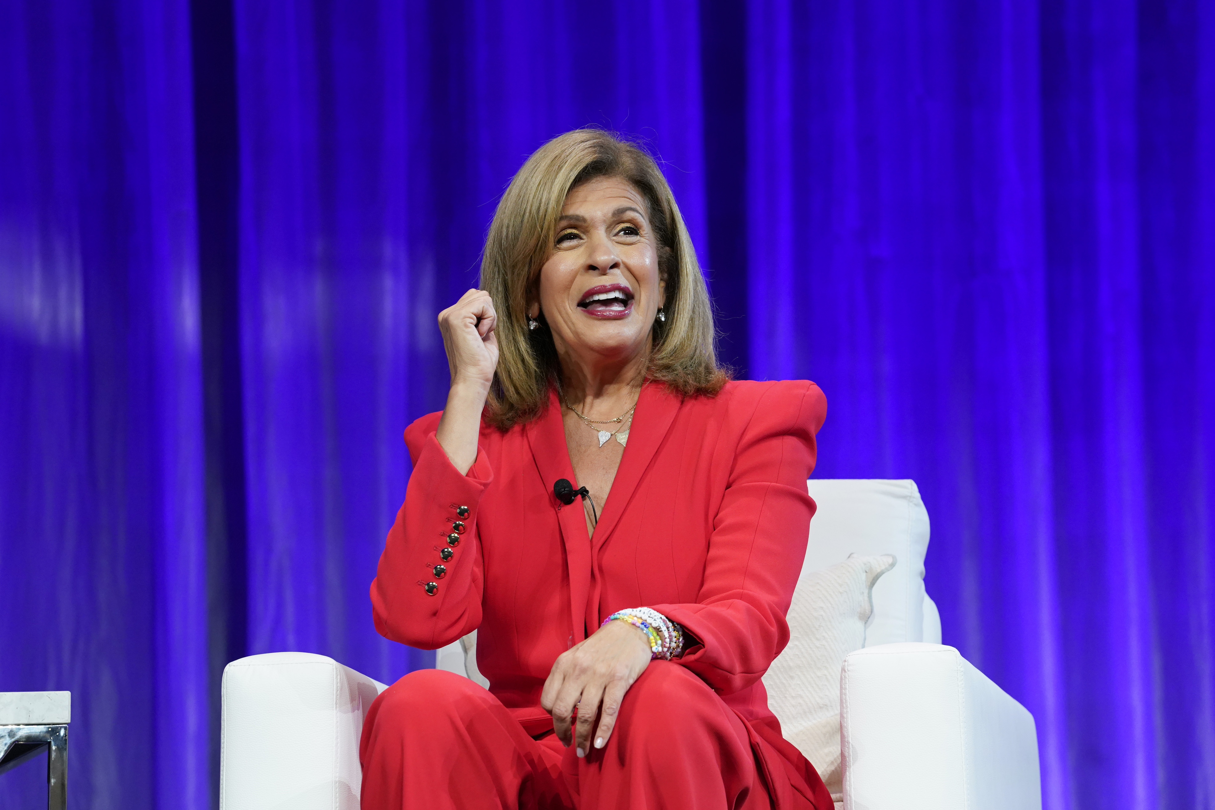 Hoda Kotb speaks on stage at the Pennsylvania Conference for Women in Philadelphia on September 25, 2025 | Source: Getty Images