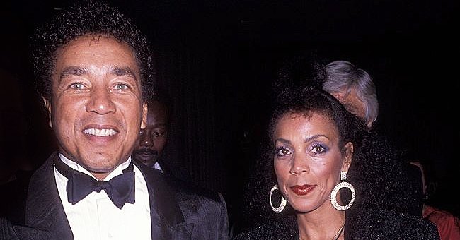 Smokey Robinson's Ex-wife Claudette Looks Half Her Age Smiling in a ...