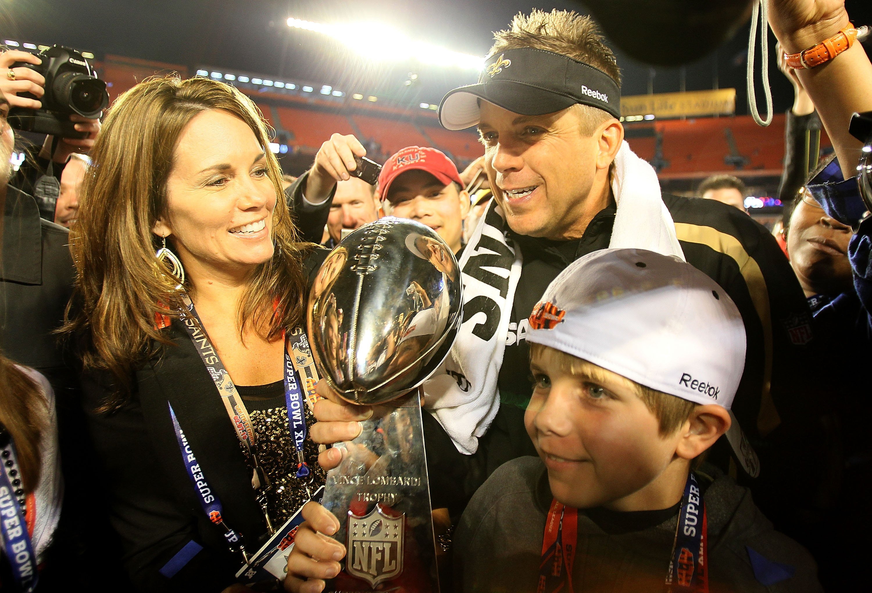 Sean Payton with his wife, Beth Shuey, after defeating the Indianapolis Colts during Super Bowl XLIV on February 7, 2010 at Sun Life Stadium in Miami Gardens, Florida. | Source: Getty Images