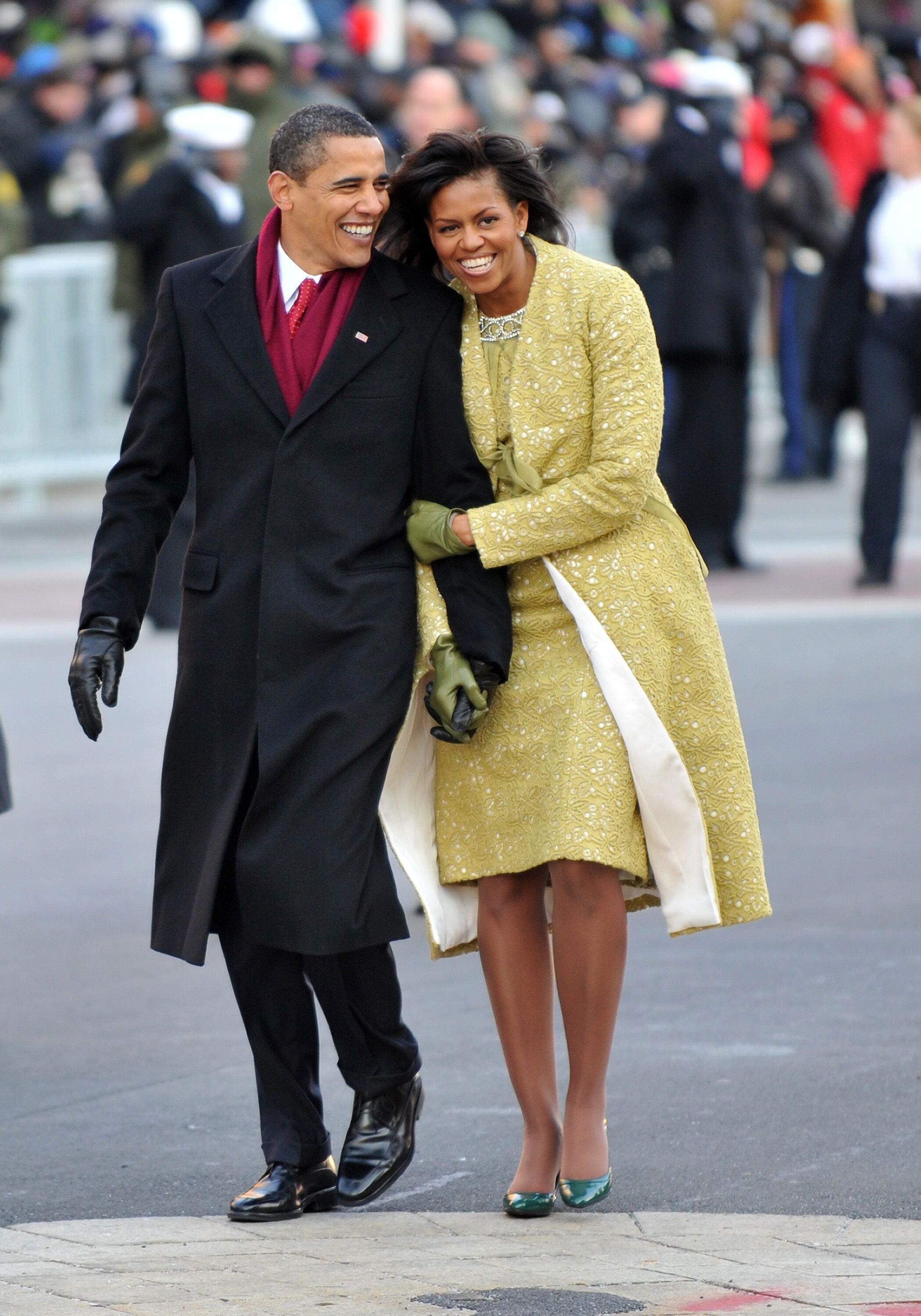 Former President Barack Obama and First lady Michelle Obama at the 2009 Inaugural Parade in Washington, DC | Photo: Ron Sachs-Pool/Getty Images