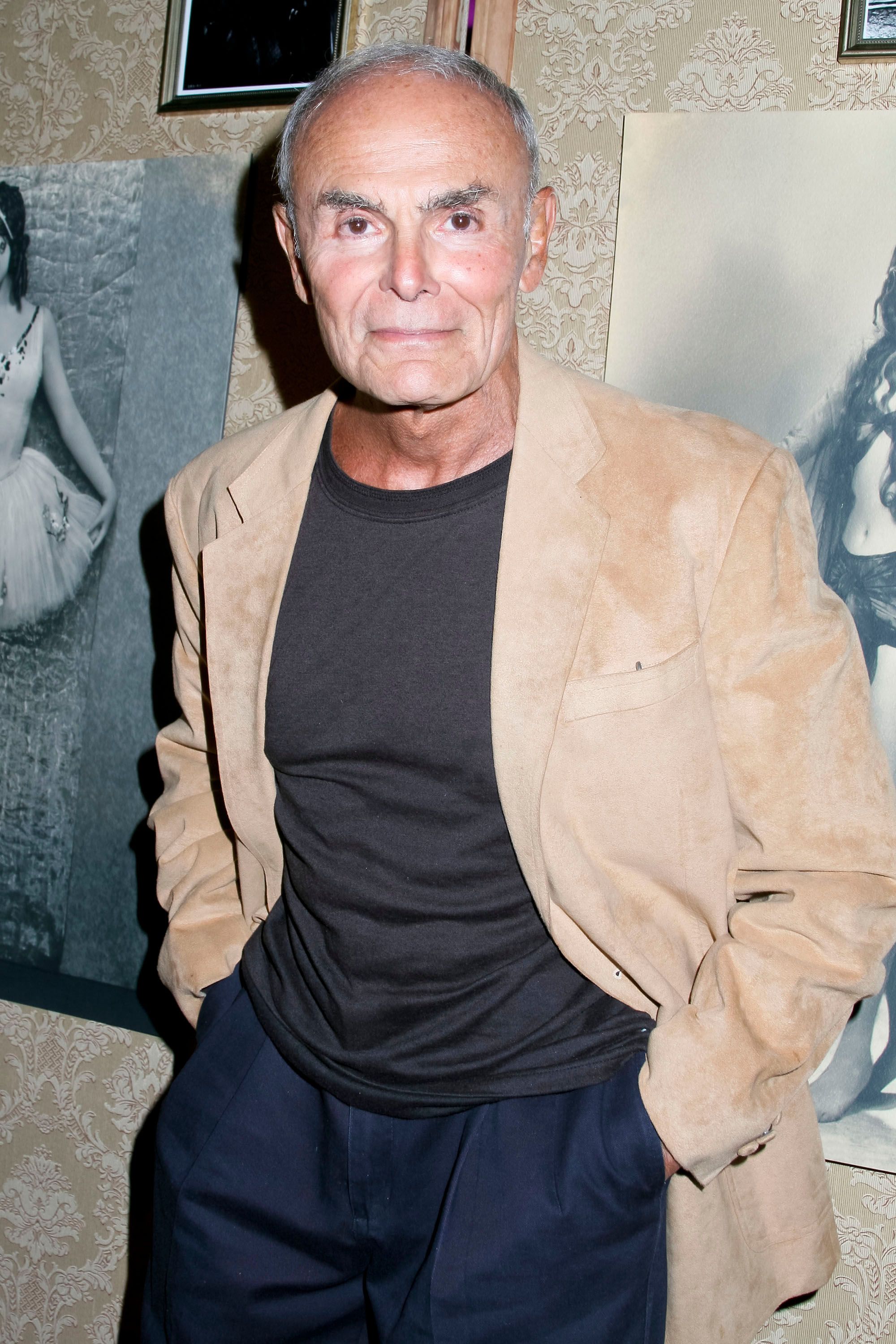 L'acteur américain John Saxon | Photo : Getty Images L'acteur américain John Saxon | Photo : Getty Images