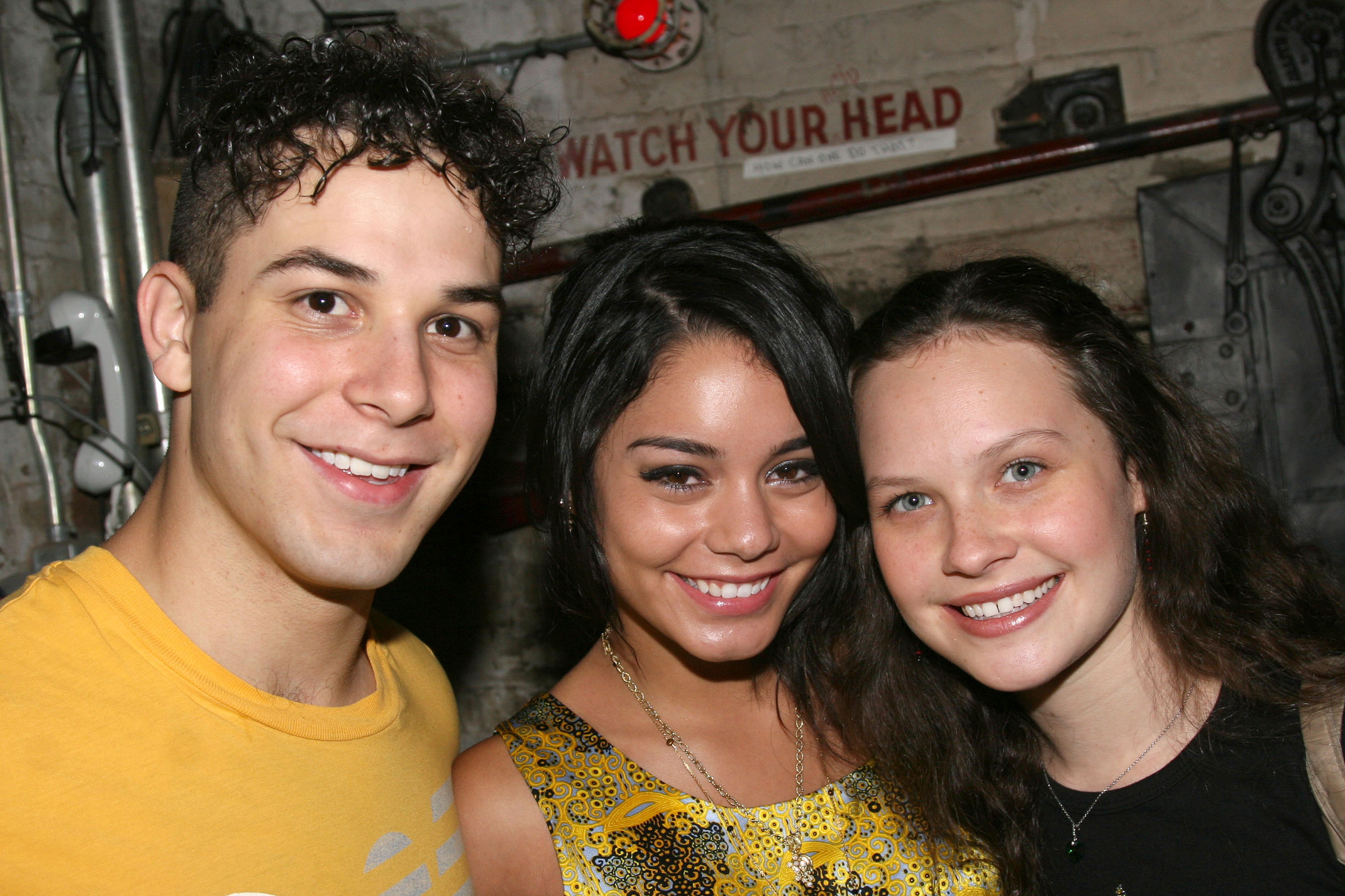Vanessa Hudgens poses with Skylar Astin (left) and Lauren Pritchard (right) at The Eugene O'Neill Theater on August 17, 2007, in New York City. | Source: Getty Images