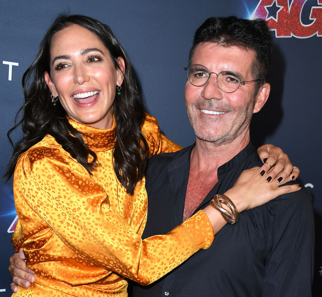Lauren Silverman and Simon Cowell attend the "America's Got Talent" live show in Hollywood on September 17, 2019 | Source: Getty Images