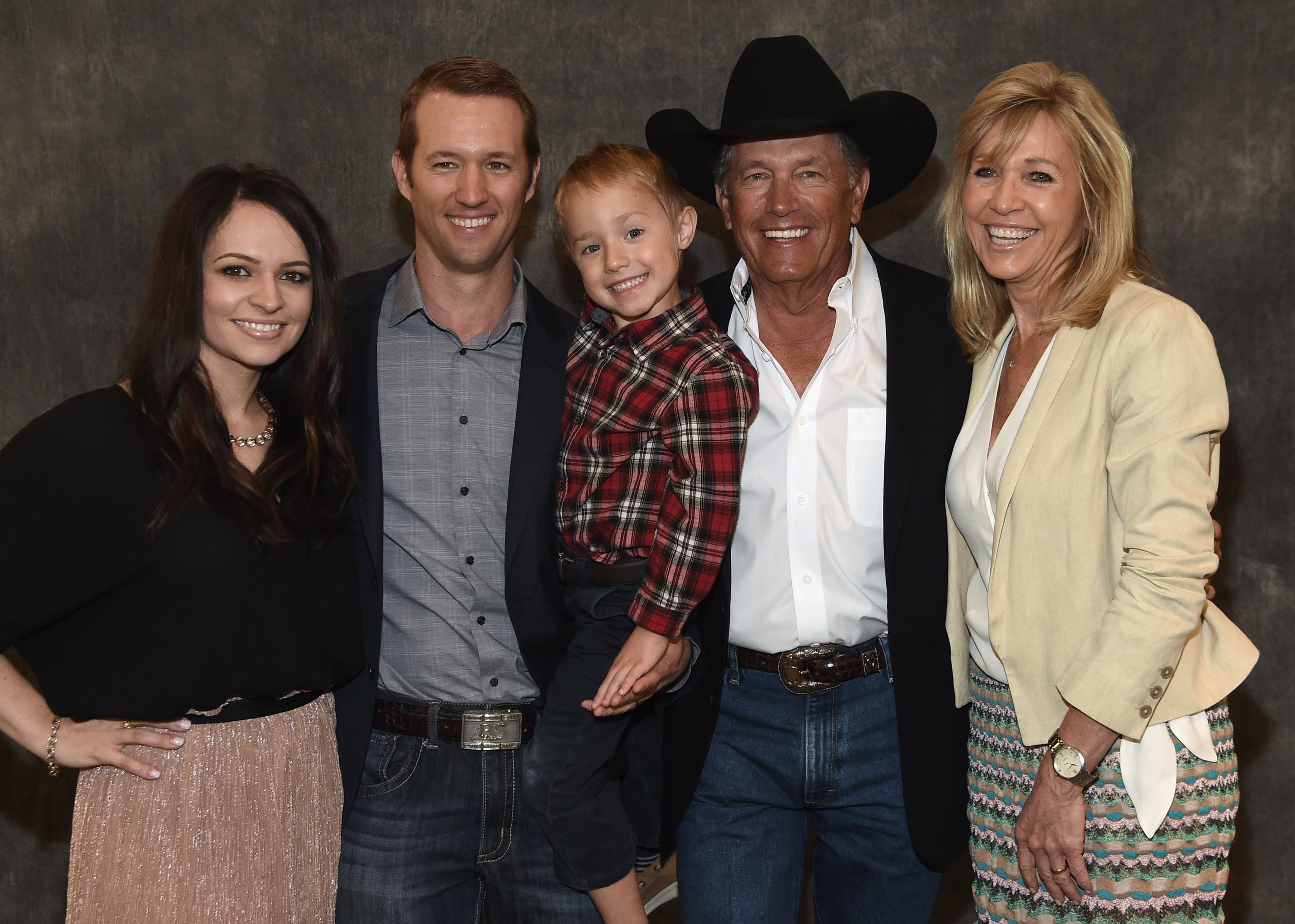 Tamara, Bubba, Harvey, George, and Norma Strait at George's honoring as Texan of the Year at New Braunfels' Chamber of Commerce on March 23, 2018, in New Braunfels, Texas | Source: Getty Images