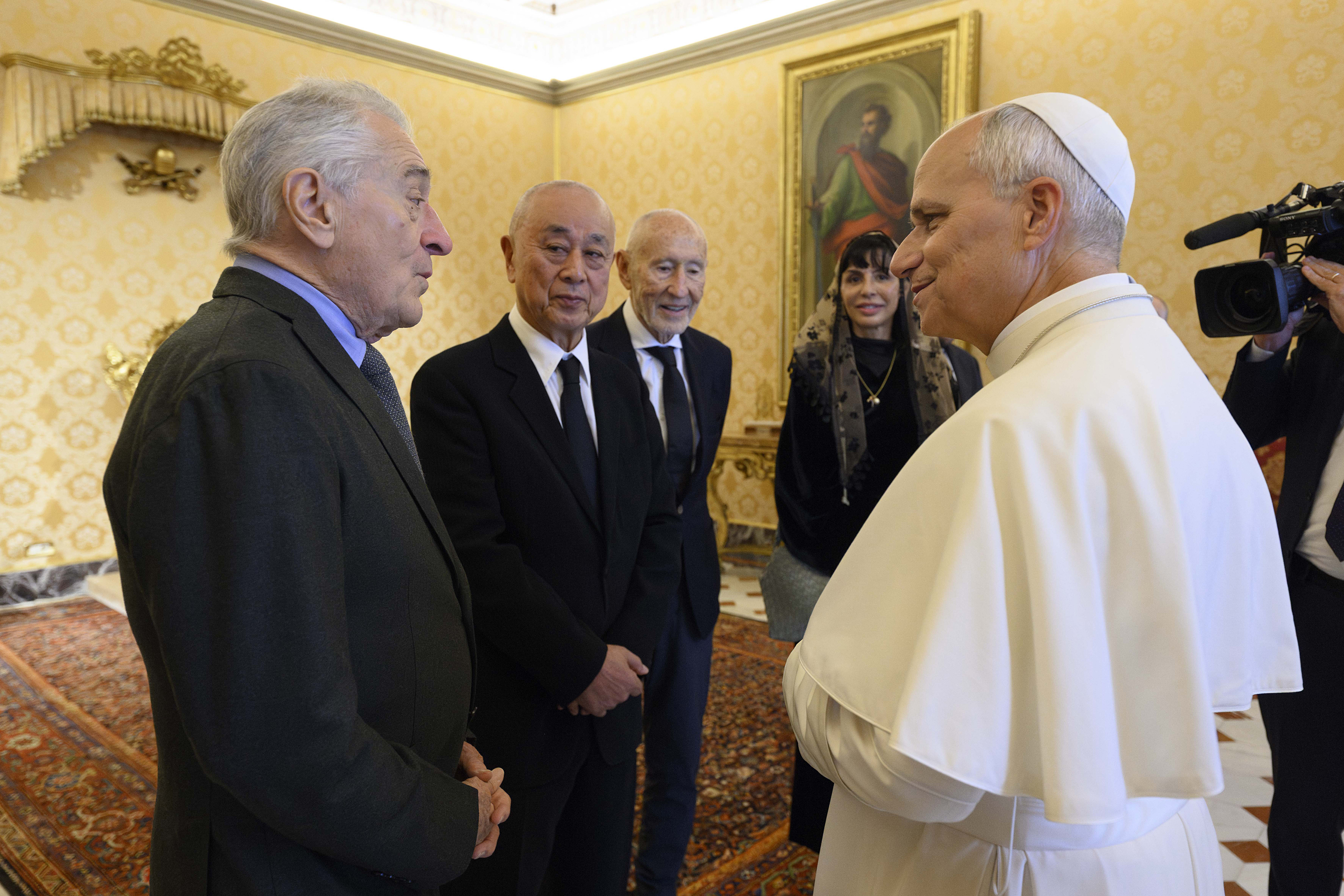 Robert De Niro and Pope Leo XIV with others at the Apostolic Palace on November 7, 2025, in Vatican City. | Source: Getty Images