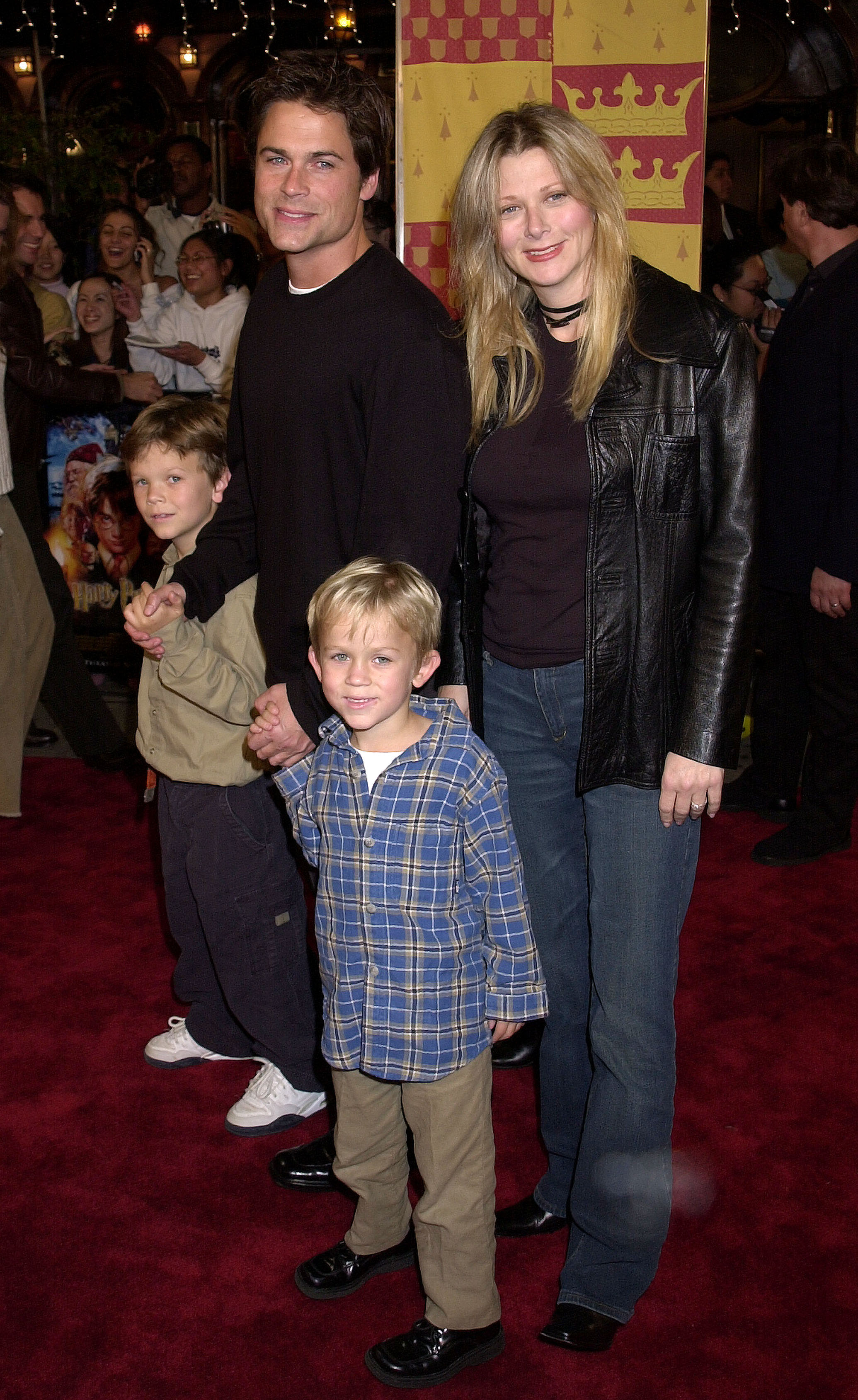 Rob Lowe, Sheryl Berkoff and their children at the "Harry Potter and The Sorcerer's Stone" Los Angeles Premiere | Source: Getty Images