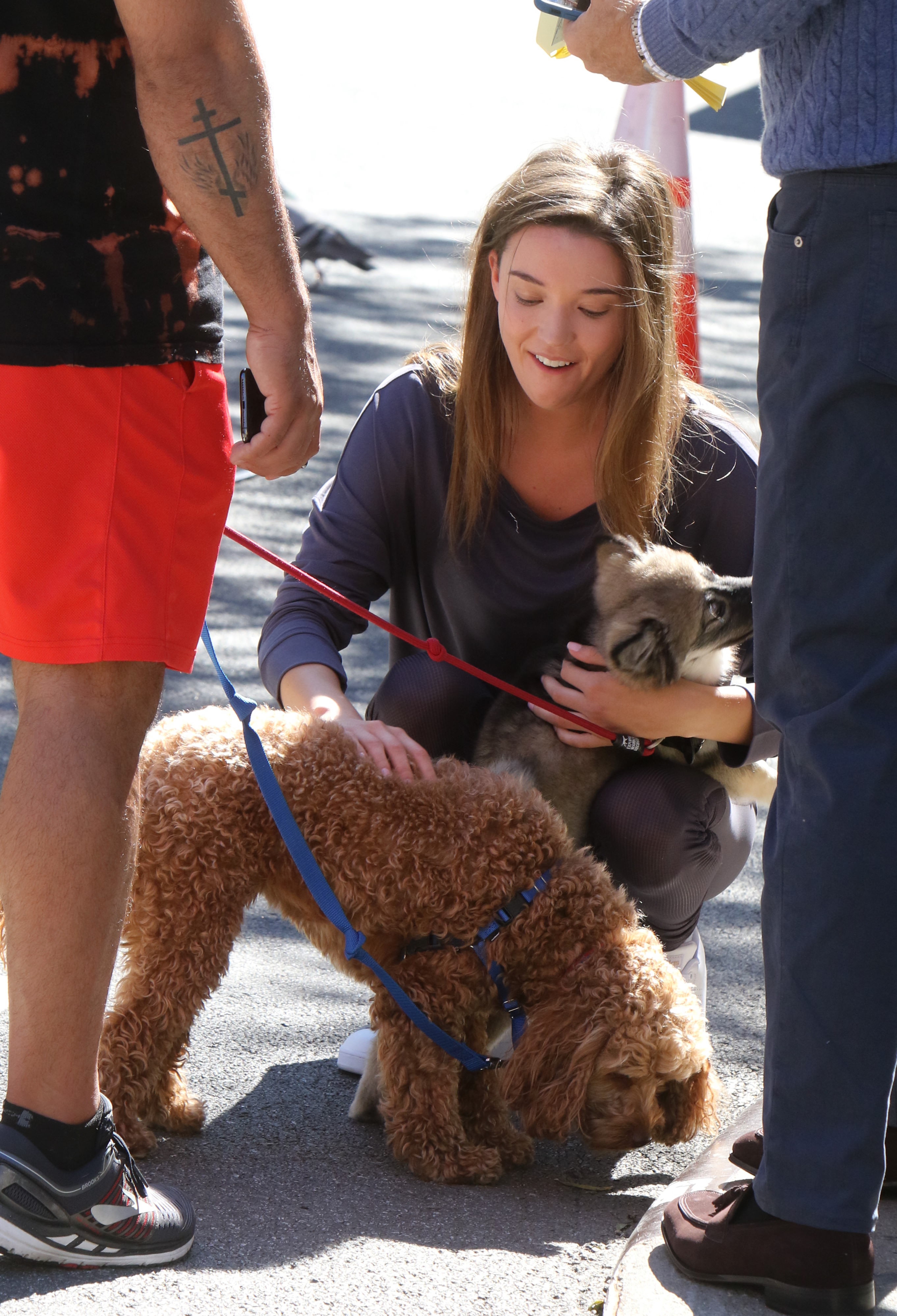 The bride was pictured on the set of "Law and Order: Special Victims Unit" on September 3, 2019 | Source: Getty Images