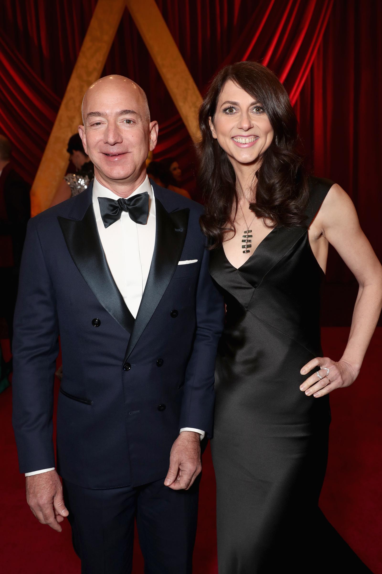 Jeff Bezos and MacKenzie Scott attend the 89th Annual Academy Awards on February 26, 2017, in Hollywood, California. | Source: Getty Images