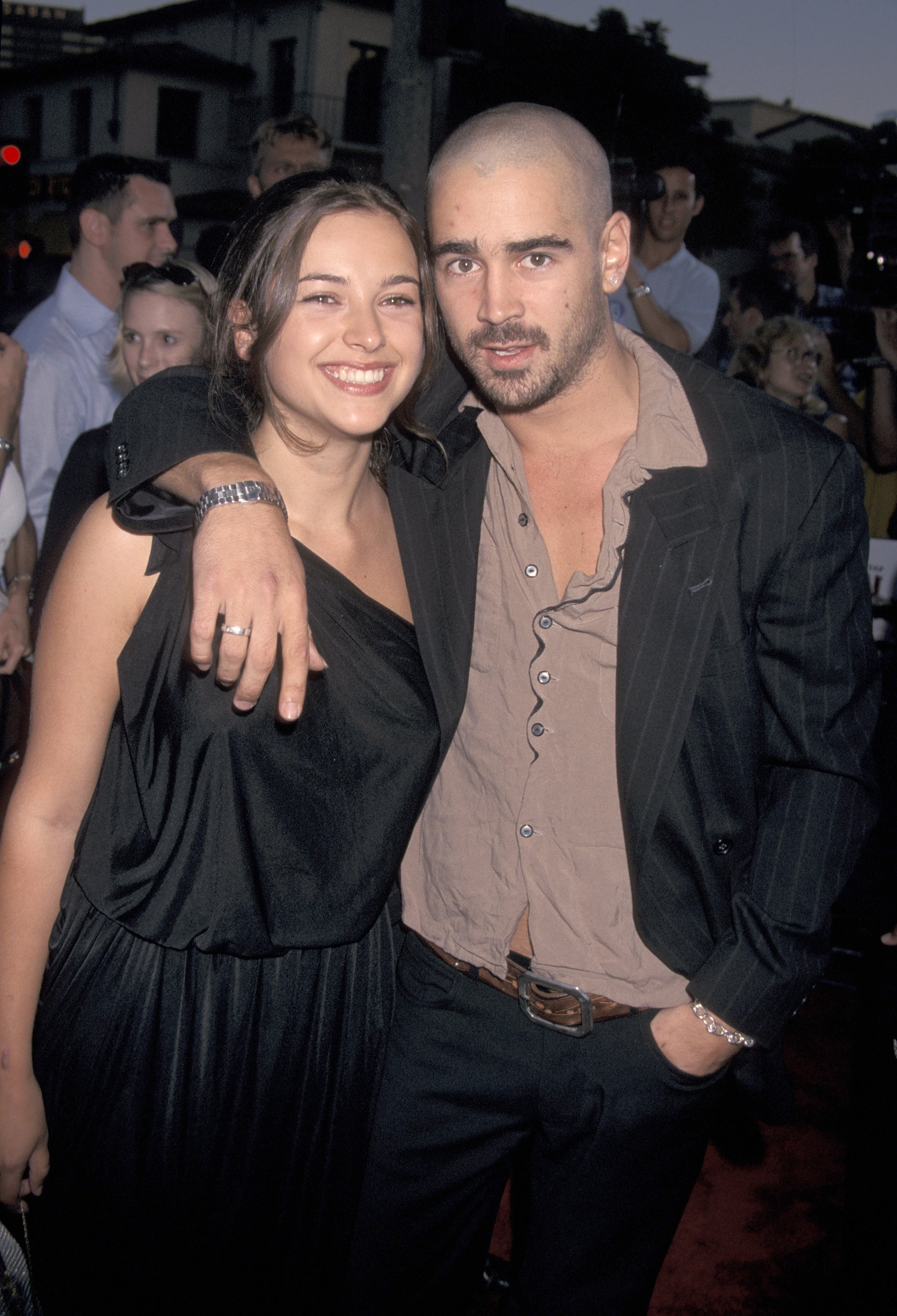 Colin Farrell and Amelia Warner at the "American Outlaws" Los Angeles premiere in 2001. | Source: Getty Images