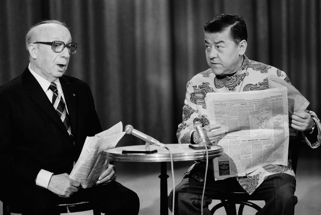 Pierre Dac et Francis Blanche au TV Show Domino, Paris, 7 mars 1974. | Photo : Getty Images