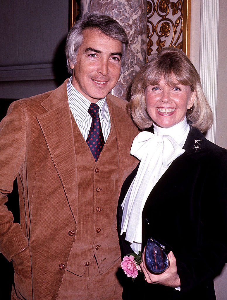 Doris Day and husband Barry Comden at the Pierre Hotel on February 01, 1976 | Source: Getty Images