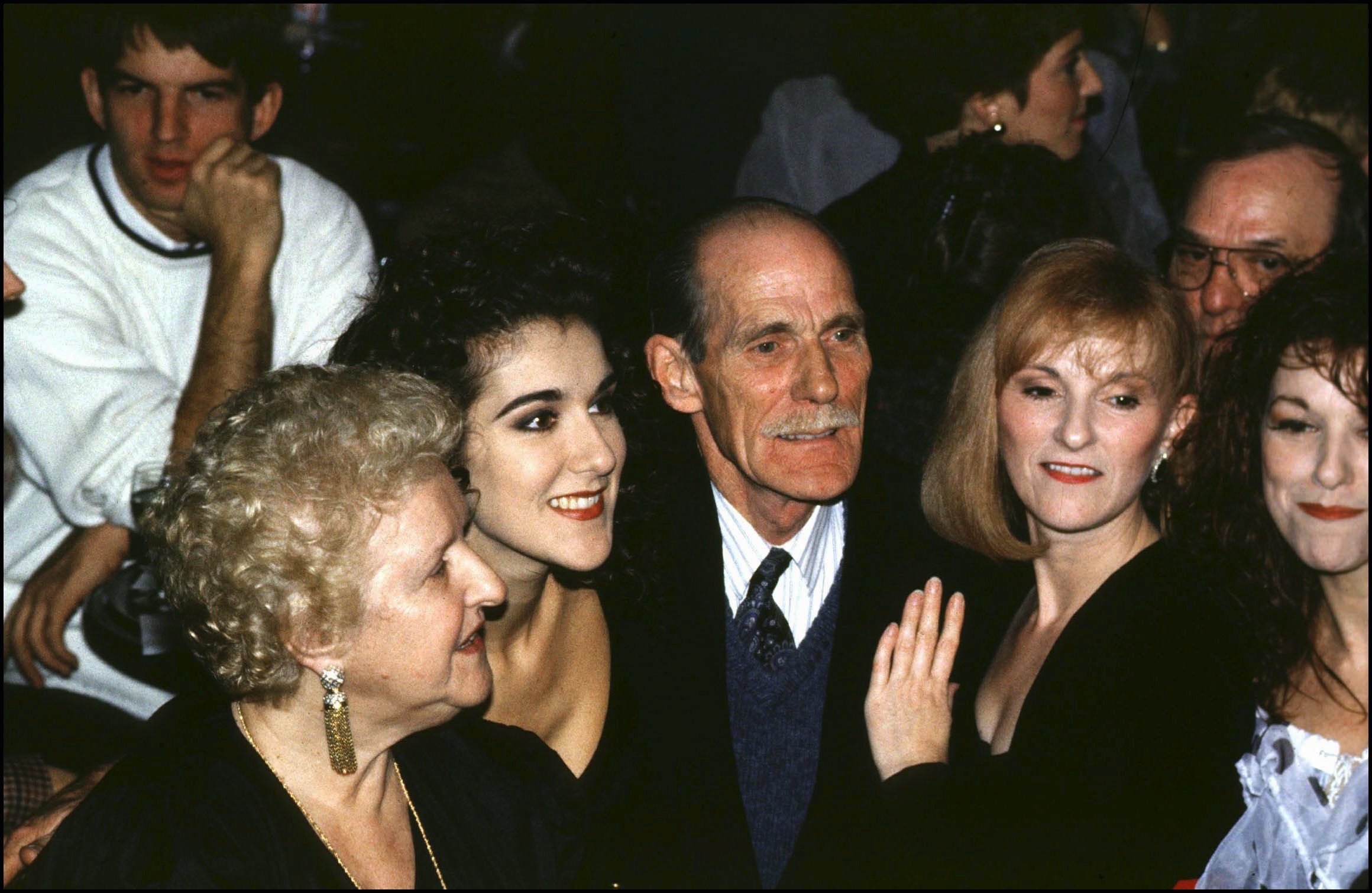 Celine, Adhémar, and Thérèse Dion with some of her sisters in Montreal, Canada, on November 4, 1993. | Source: Getty Images