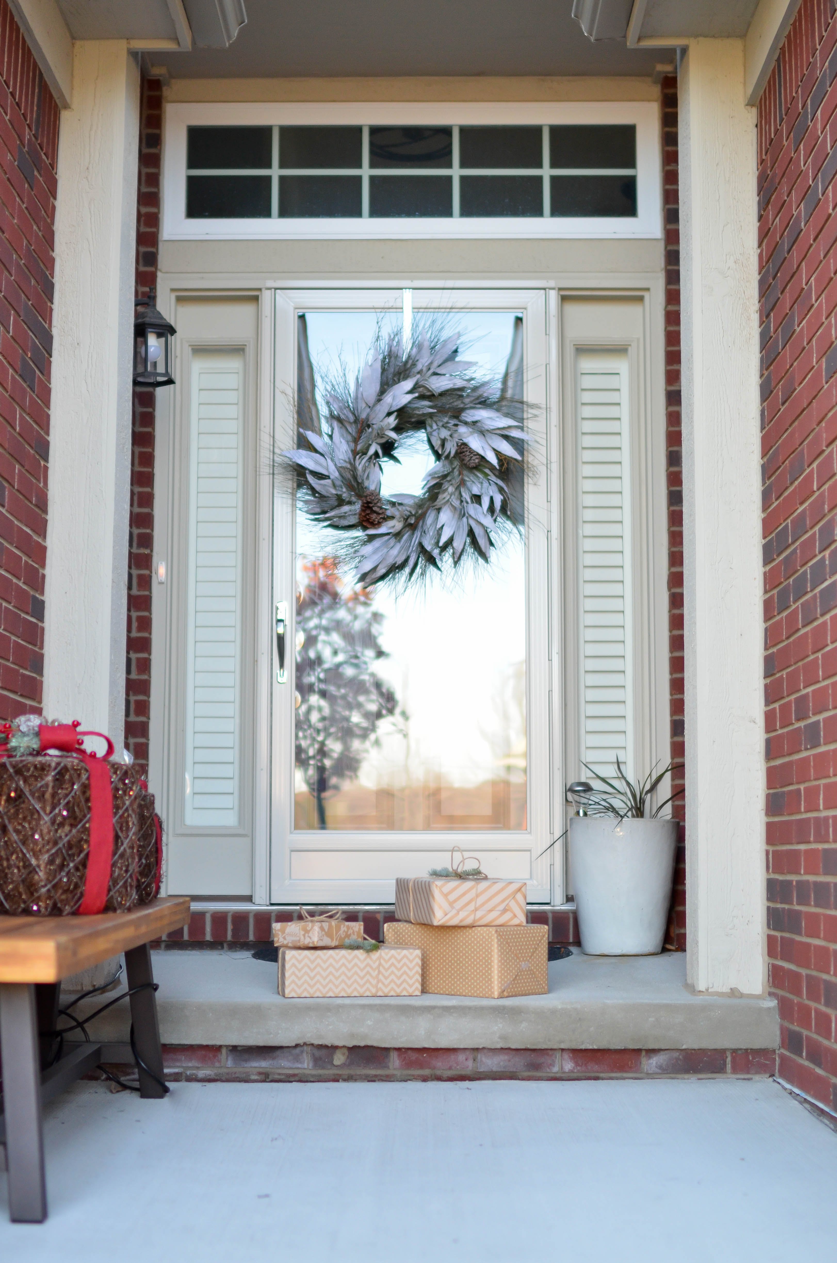 A photo of Packages left on the doorstep. | Source: Pexels