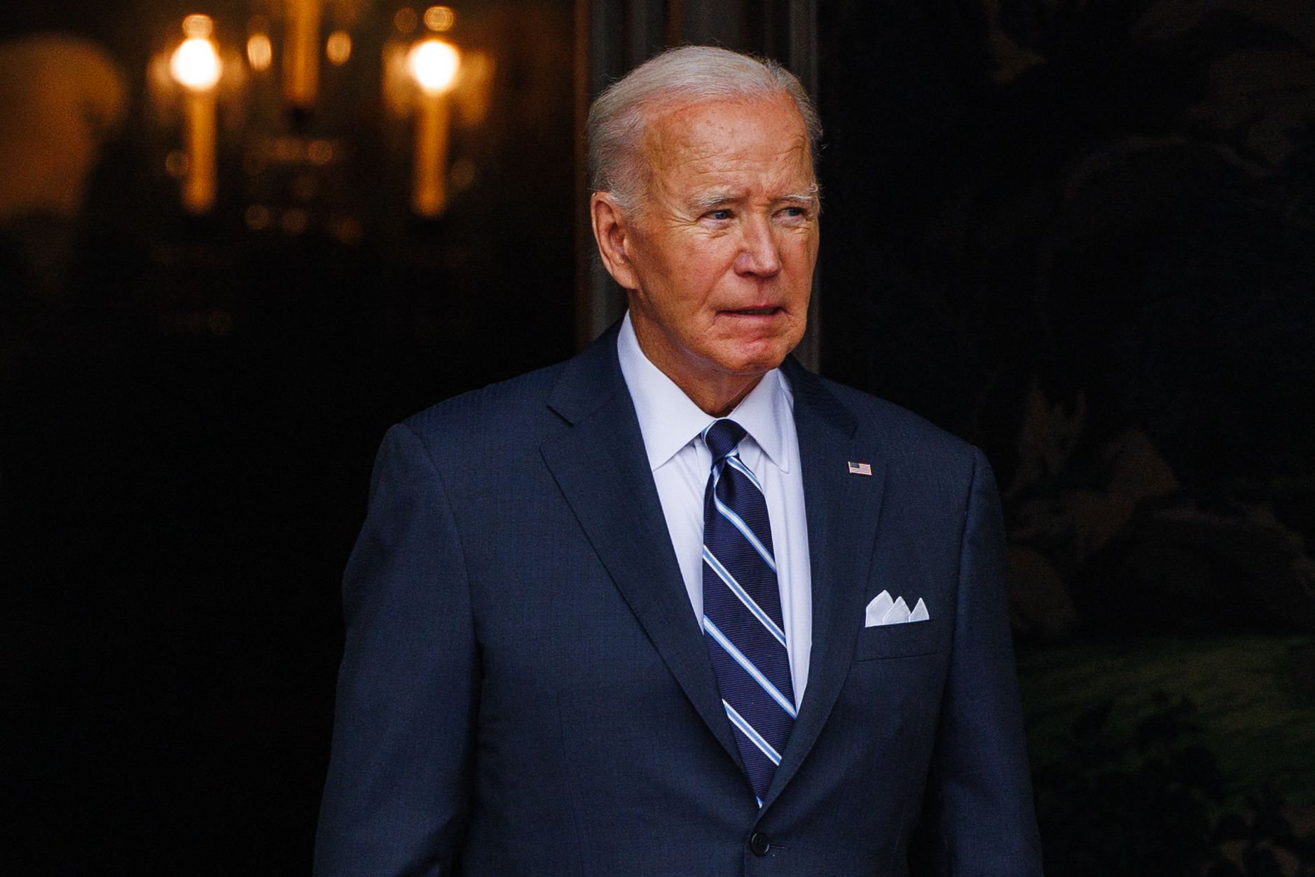 Former President Joe Biden awaits the arrival of UAE President Sheikh Mohamed bin Zayed Al Nahyan at the White House on September 23, 2024 | Source: Getty Images