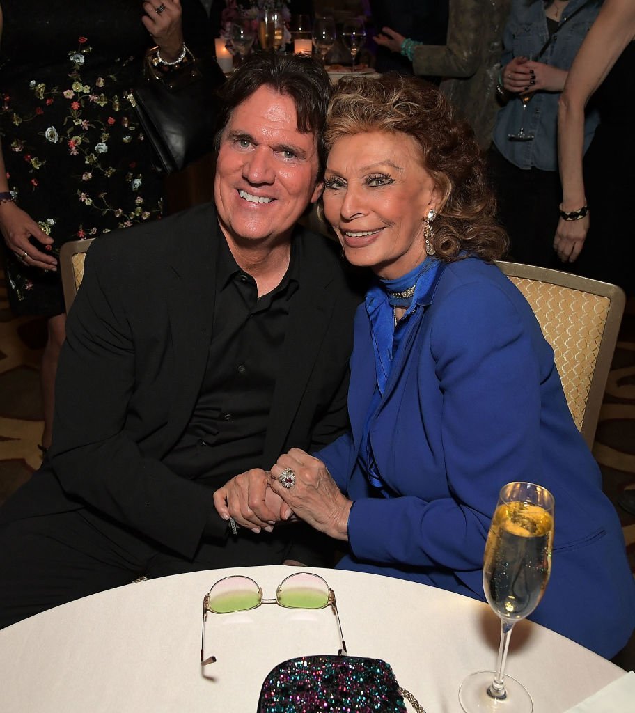 Sophia Loren et Rob Marshall réunis à l’Hotel Montage pour une réception et la projection de "Mary Poppins Returns" à Beverly Hills | Photo: Getty Images