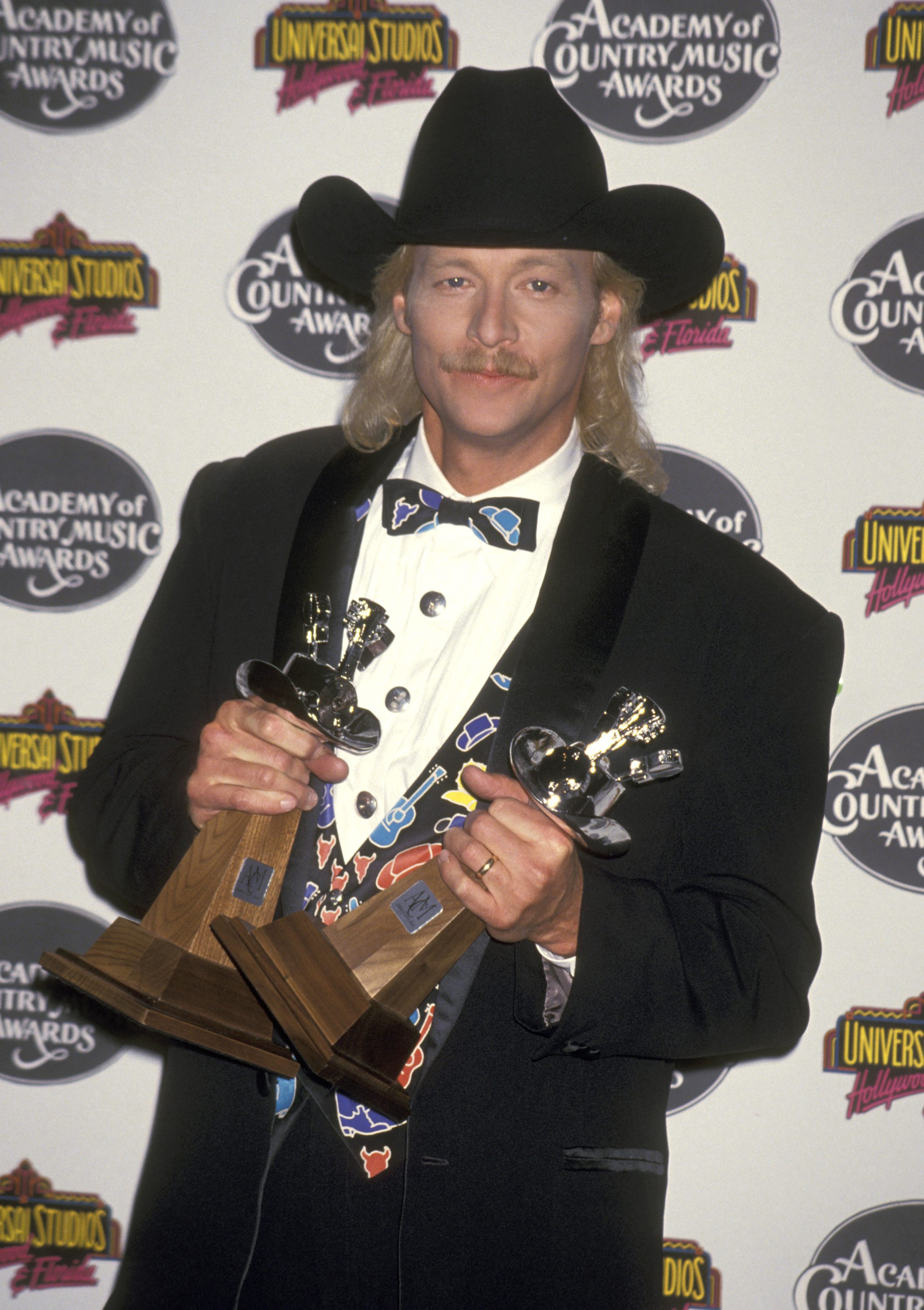 Alan Jackson  during 29th Annual Academy of Country Music Awards on May 03, 1994 in Universal City, California | Source: Getty Images