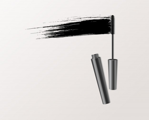 Imagen de rímel destapado color negro. │Foto: Freepik