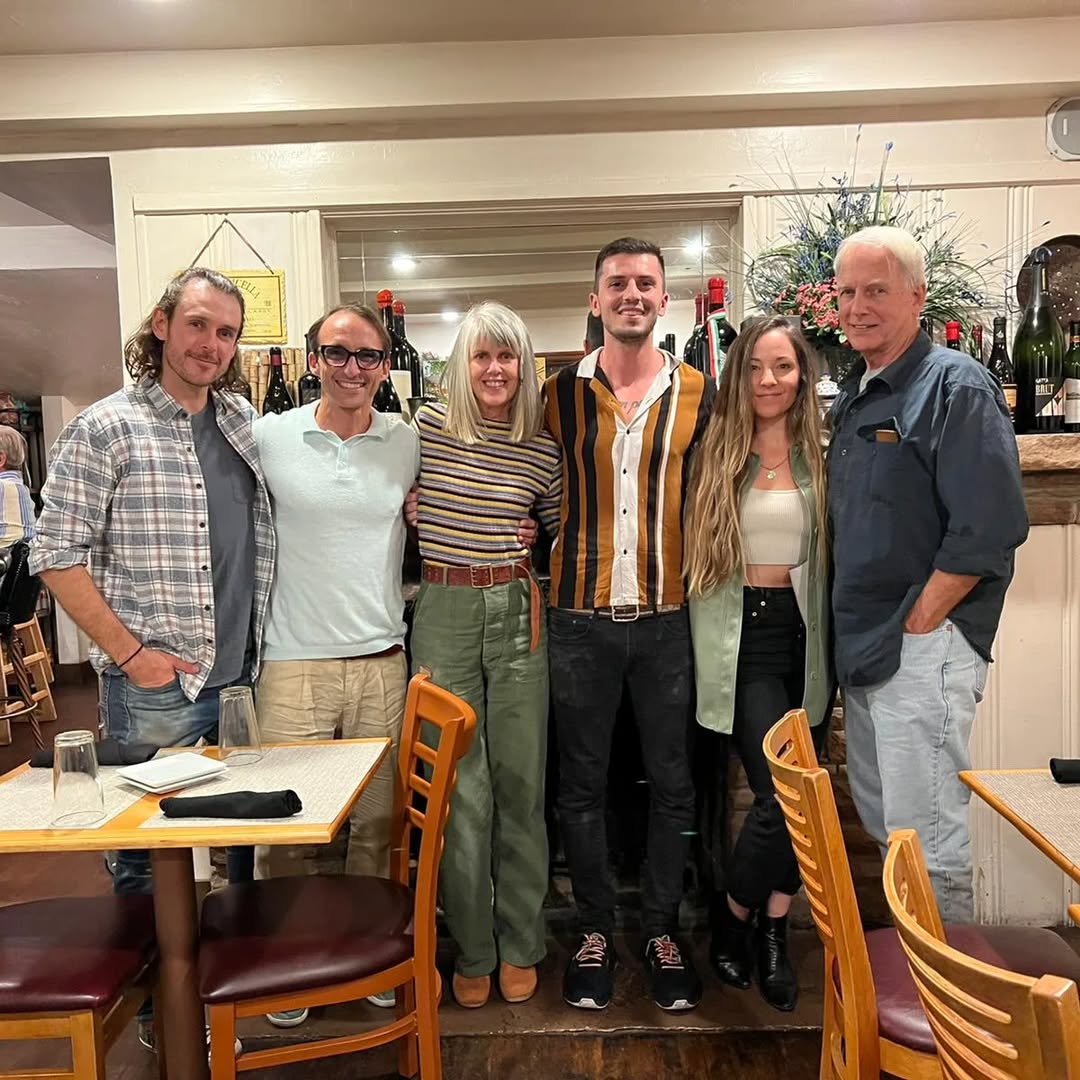 Mark Harmon and his family from a post dated September 18, 2022. | Source: Instagram/Pugliaitalianrestaurant
