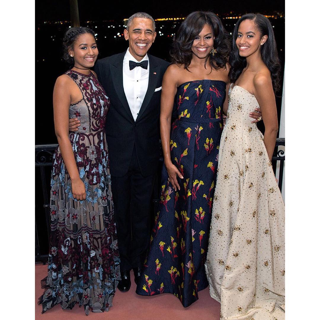President Barack Obama, wife Michelle, and daughters Malia and Sasha at the State Dinner held in honor of Canadian Prime Minister Justin Trudeau on March 10, 2016 l Source: Getty Images 