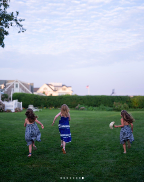 Little kids running at Mariah Kennedy Cuomo and Tellef Lundevall's wedding, posted on July 24, 2024 | Source: Instagram/vogueweddings