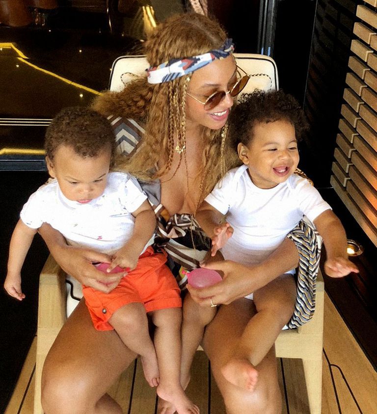 Beyoncé with twins, Sir and Rumi Carter, July 2018. | Source: Beyonce.com